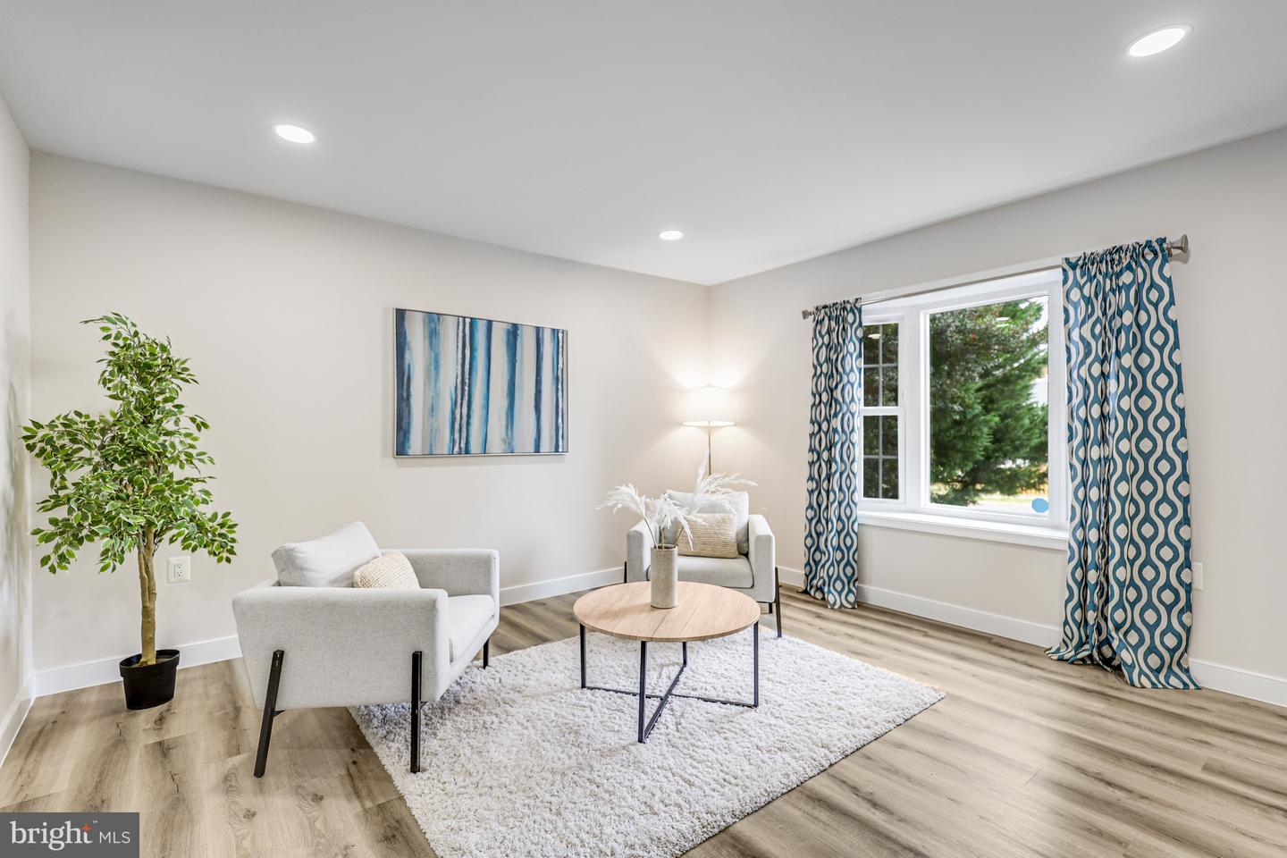 9515 DEBRA SPRADLIN CT, BURKE, Virginia 22015, 4 Bedrooms Bedrooms, ,2 BathroomsBathrooms,Residential,For sale,9515 DEBRA SPRADLIN CT,VAFX2276280 MLS # VAFX2276280 9515 DEBRA SPRADLIN CT, BURKE, Virginia 22015, 4 Bedrooms Bedrooms, ,2 BathroomsBathrooms,Residential,For sale,9515 DEBRA SPRADLIN CT,VAFX2276280 MLS # VAFX2276280