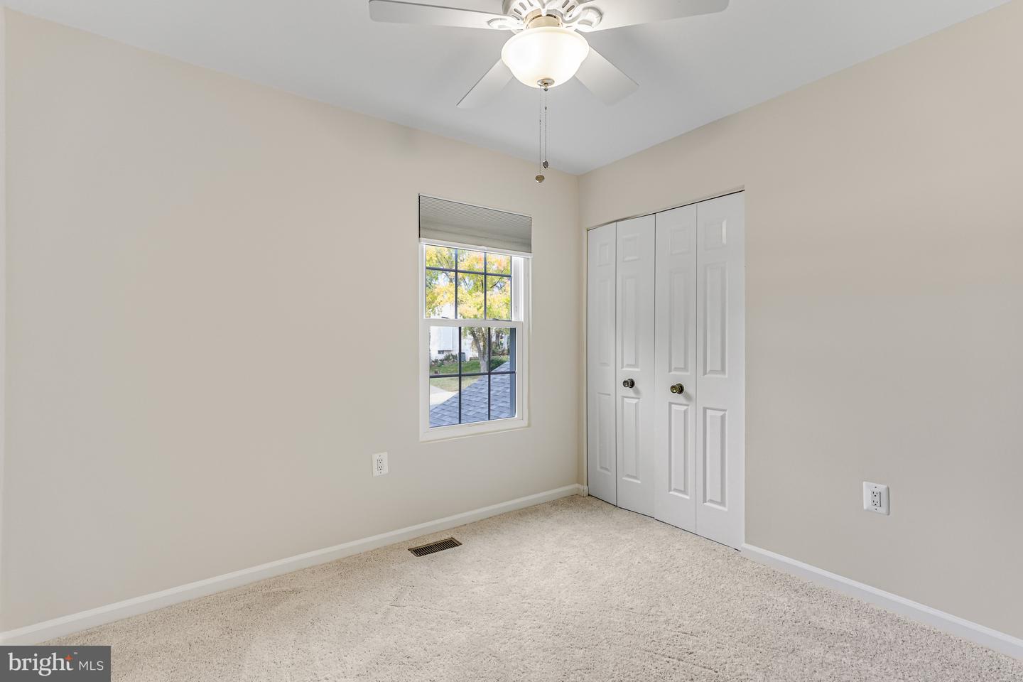 9515 DEBRA SPRADLIN CT, BURKE, Virginia 22015, 4 Bedrooms Bedrooms, ,2 BathroomsBathrooms,Residential,For sale,9515 DEBRA SPRADLIN CT,VAFX2276280 MLS # VAFX2276280 9515 DEBRA SPRADLIN CT, BURKE, Virginia 22015, 4 Bedrooms Bedrooms, ,2 BathroomsBathrooms,Residential,For sale,9515 DEBRA SPRADLIN CT,VAFX2276280 MLS # VAFX2276280