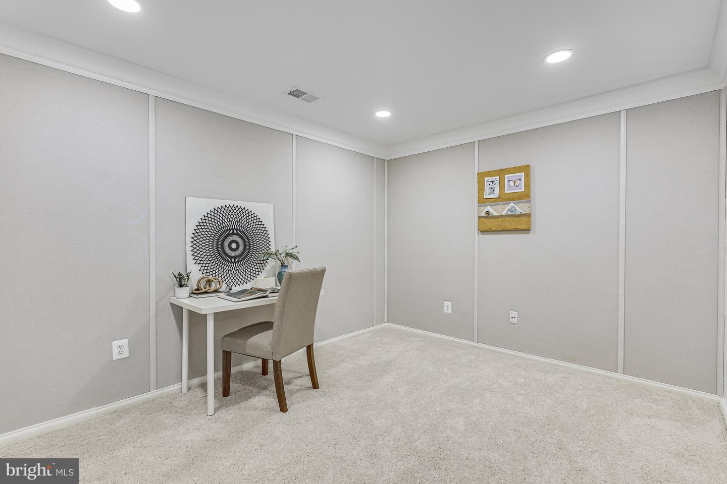 9515 DEBRA SPRADLIN CT, BURKE, Virginia 22015, 4 Bedrooms Bedrooms, ,2 BathroomsBathrooms,Residential,For sale,9515 DEBRA SPRADLIN CT,VAFX2276280 MLS # VAFX2276280 9515 DEBRA SPRADLIN CT, BURKE, Virginia 22015, 4 Bedrooms Bedrooms, ,2 BathroomsBathrooms,Residential,For sale,9515 DEBRA SPRADLIN CT,VAFX2276280 MLS # VAFX2276280