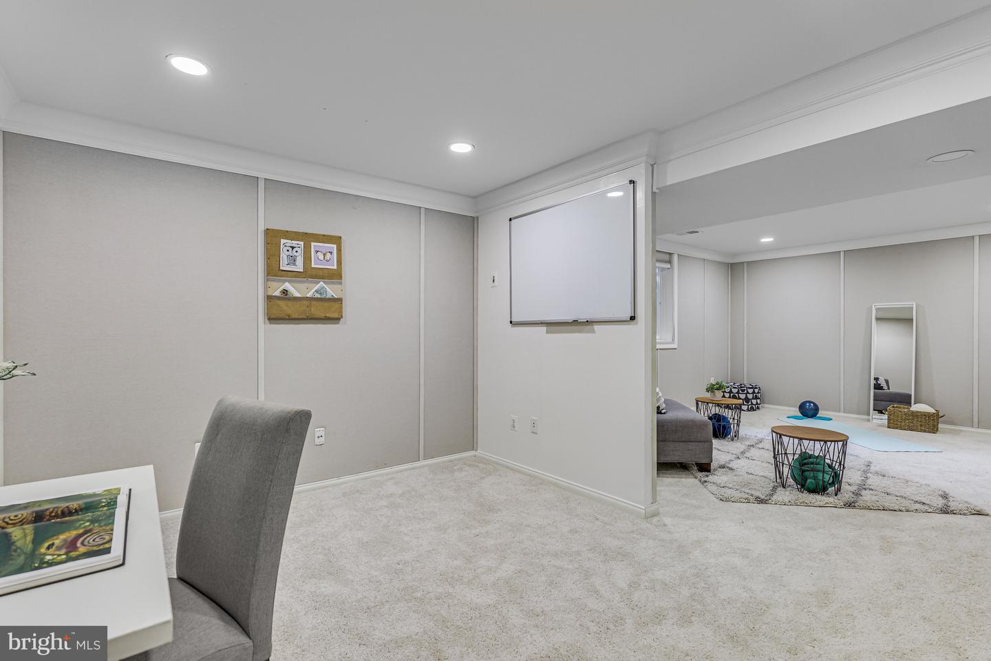 9515 DEBRA SPRADLIN CT, BURKE, Virginia 22015, 4 Bedrooms Bedrooms, ,2 BathroomsBathrooms,Residential,For sale,9515 DEBRA SPRADLIN CT,VAFX2276280 MLS # VAFX2276280 9515 DEBRA SPRADLIN CT, BURKE, Virginia 22015, 4 Bedrooms Bedrooms, ,2 BathroomsBathrooms,Residential,For sale,9515 DEBRA SPRADLIN CT,VAFX2276280 MLS # VAFX2276280