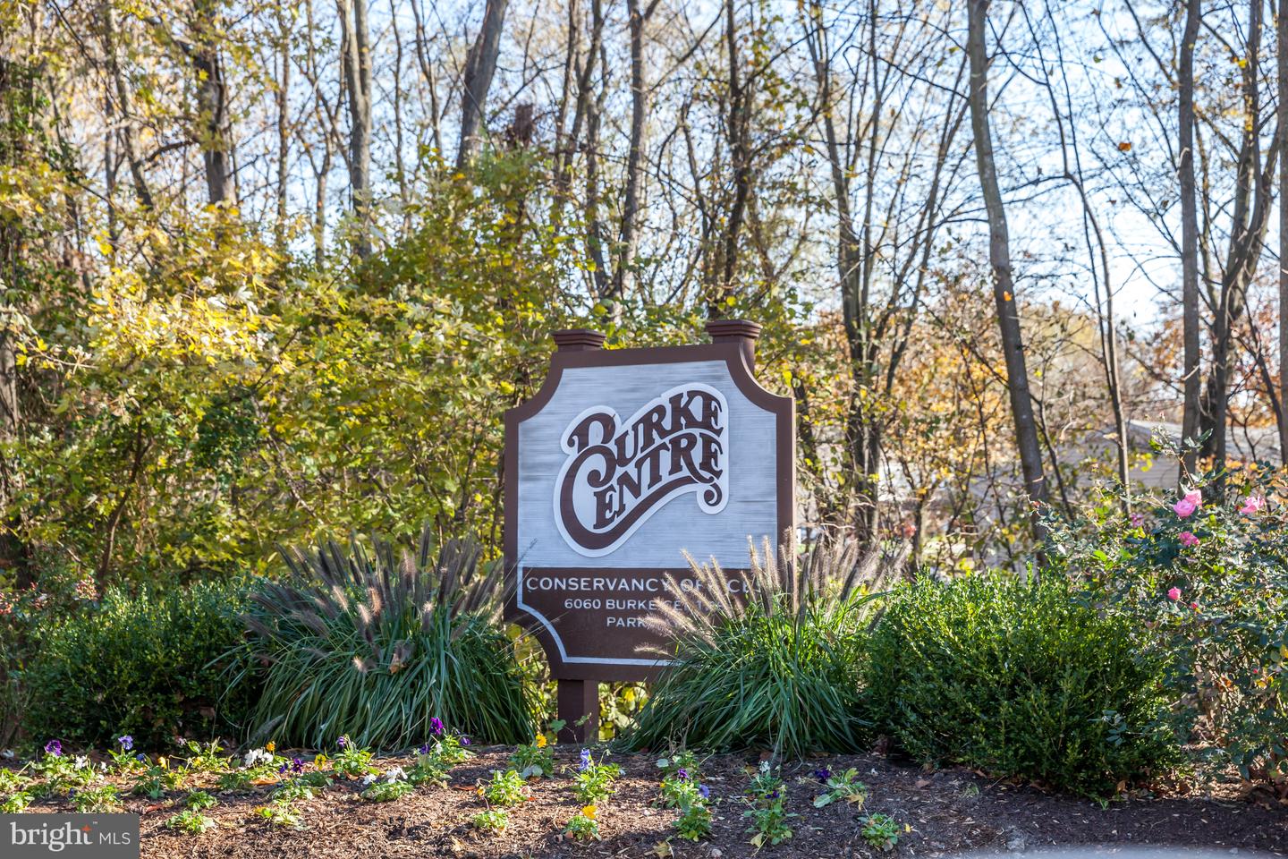 9515 DEBRA SPRADLIN CT, BURKE, Virginia 22015, 4 Bedrooms Bedrooms, ,2 BathroomsBathrooms,Residential,For sale,9515 DEBRA SPRADLIN CT,VAFX2276280 MLS # VAFX2276280 9515 DEBRA SPRADLIN CT, BURKE, Virginia 22015, 4 Bedrooms Bedrooms, ,2 BathroomsBathrooms,Residential,For sale,9515 DEBRA SPRADLIN CT,VAFX2276280 MLS # VAFX2276280