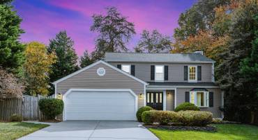 9515 DEBRA SPRADLIN CT, BURKE, Virginia 22015, 4 Bedrooms Bedrooms, ,2 BathroomsBathrooms,Residential,For sale,9515 DEBRA SPRADLIN CT,VAFX2276280 MLS # VAFX2276280