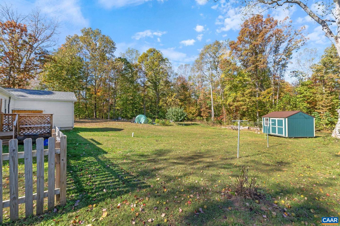 874 JAMES RIVER RD, SCOTTSVILLE, Virginia 24590, 3 Bedrooms Bedrooms, ,2 BathroomsBathrooms,Residential,For sale,874 JAMES RIVER RD,670465 MLS # 670465 874 JAMES RIVER RD, SCOTTSVILLE, Virginia 24590, 3 Bedrooms Bedrooms, ,2 BathroomsBathrooms,Residential,For sale,874 JAMES RIVER RD,670465 MLS # 670465