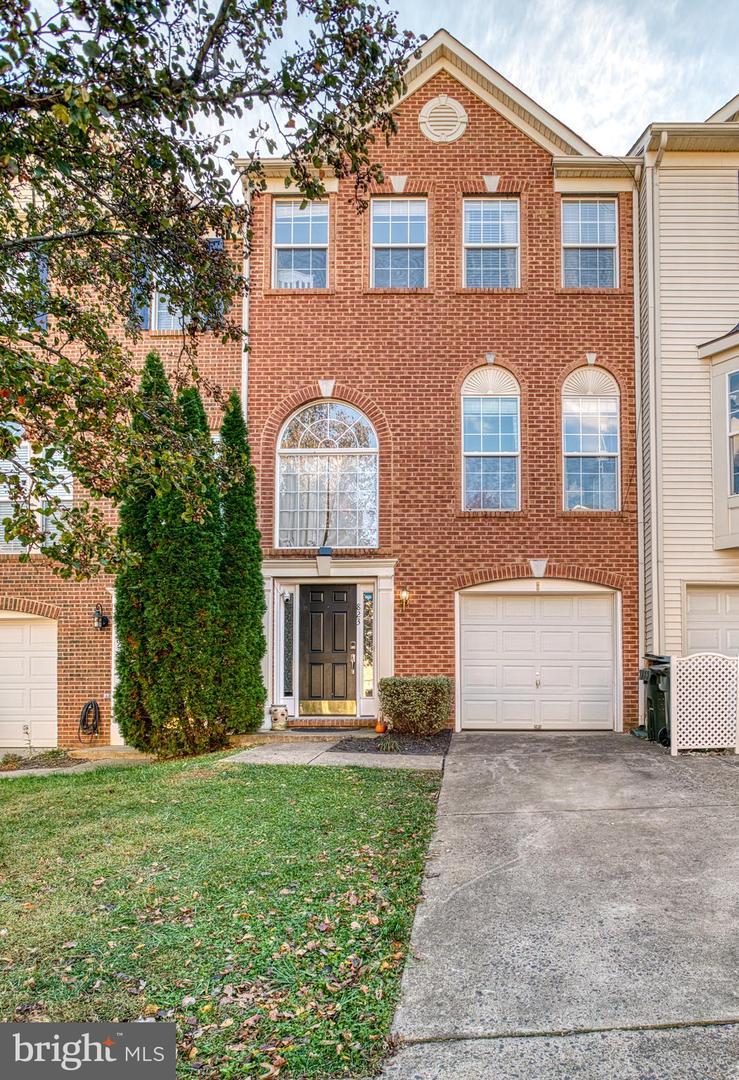 823 PERSIMMON PL, CULPEPER, Virginia 22701, ,Residential,For sale,823 PERSIMMON PL,VACU2011938 MLS # VACU2011938 823 PERSIMMON PL, CULPEPER, Virginia 22701, ,Residential,For sale,823 PERSIMMON PL,VACU2011938 MLS # VACU2011938