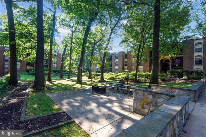 3322 WOODBURN VILLAGE DR #13, ANNANDALE, Virginia 22003, 3 Bedrooms Bedrooms, ,2 BathroomsBathrooms,Residential,For sale,3322 WOODBURN VILLAGE DR #13,VAFX2276506 MLS # VAFX2276506 3322 WOODBURN VILLAGE DR #13, ANNANDALE, Virginia 22003, 3 Bedrooms Bedrooms, ,2 BathroomsBathrooms,Residential,For sale,3322 WOODBURN VILLAGE DR #13,VAFX2276506 MLS # VAFX2276506