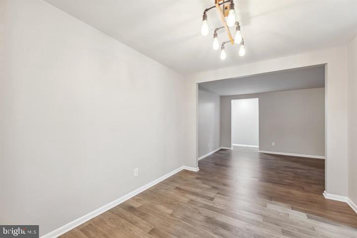 3322 WOODBURN VILLAGE DR #13, ANNANDALE, Virginia 22003, 3 Bedrooms Bedrooms, ,2 BathroomsBathrooms,Residential,For sale,3322 WOODBURN VILLAGE DR #13,VAFX2276506 MLS # VAFX2276506 3322 WOODBURN VILLAGE DR #13, ANNANDALE, Virginia 22003, 3 Bedrooms Bedrooms, ,2 BathroomsBathrooms,Residential,For sale,3322 WOODBURN VILLAGE DR #13,VAFX2276506 MLS # VAFX2276506