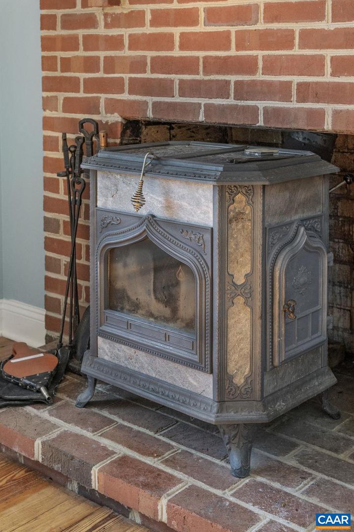 504 FARMVIEW RD, STANARDSVILLE, Virginia 22973, 3 Bedrooms Bedrooms, ,1 BathroomBathrooms,Residential,For sale,504 FARMVIEW RD,670488 MLS # 670488 504 FARMVIEW RD, STANARDSVILLE, Virginia 22973, 3 Bedrooms Bedrooms, ,1 BathroomBathrooms,Residential,For sale,504 FARMVIEW RD,670488 MLS # 670488