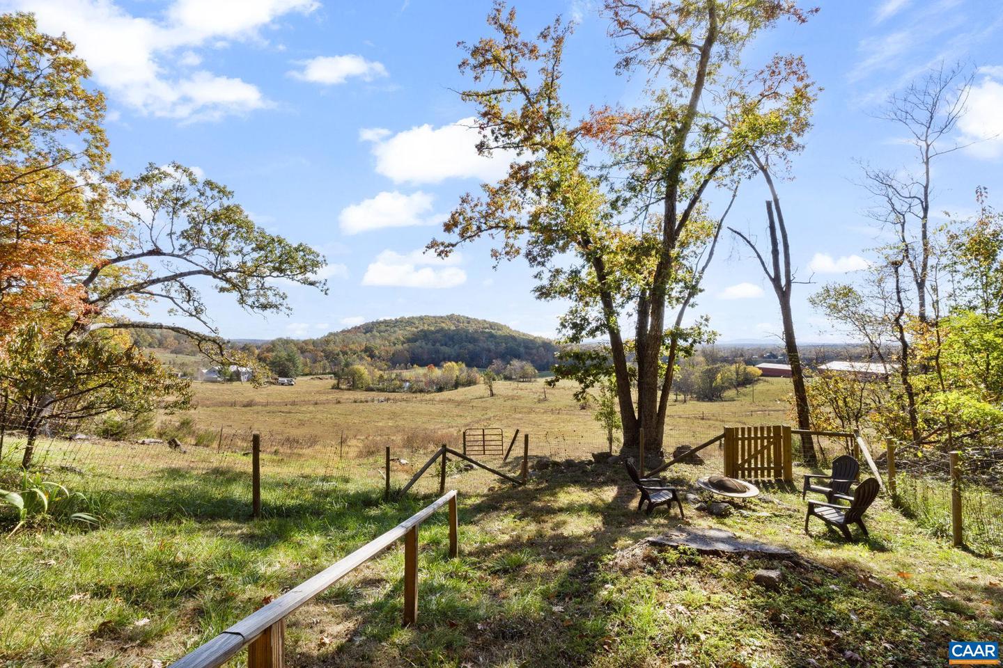 504 FARMVIEW RD, STANARDSVILLE, Virginia 22973, 3 Bedrooms Bedrooms, ,1 BathroomBathrooms,Residential,For sale,504 FARMVIEW RD,670488 MLS # 670488 504 FARMVIEW RD, STANARDSVILLE, Virginia 22973, 3 Bedrooms Bedrooms, ,1 BathroomBathrooms,Residential,For sale,504 FARMVIEW RD,670488 MLS # 670488