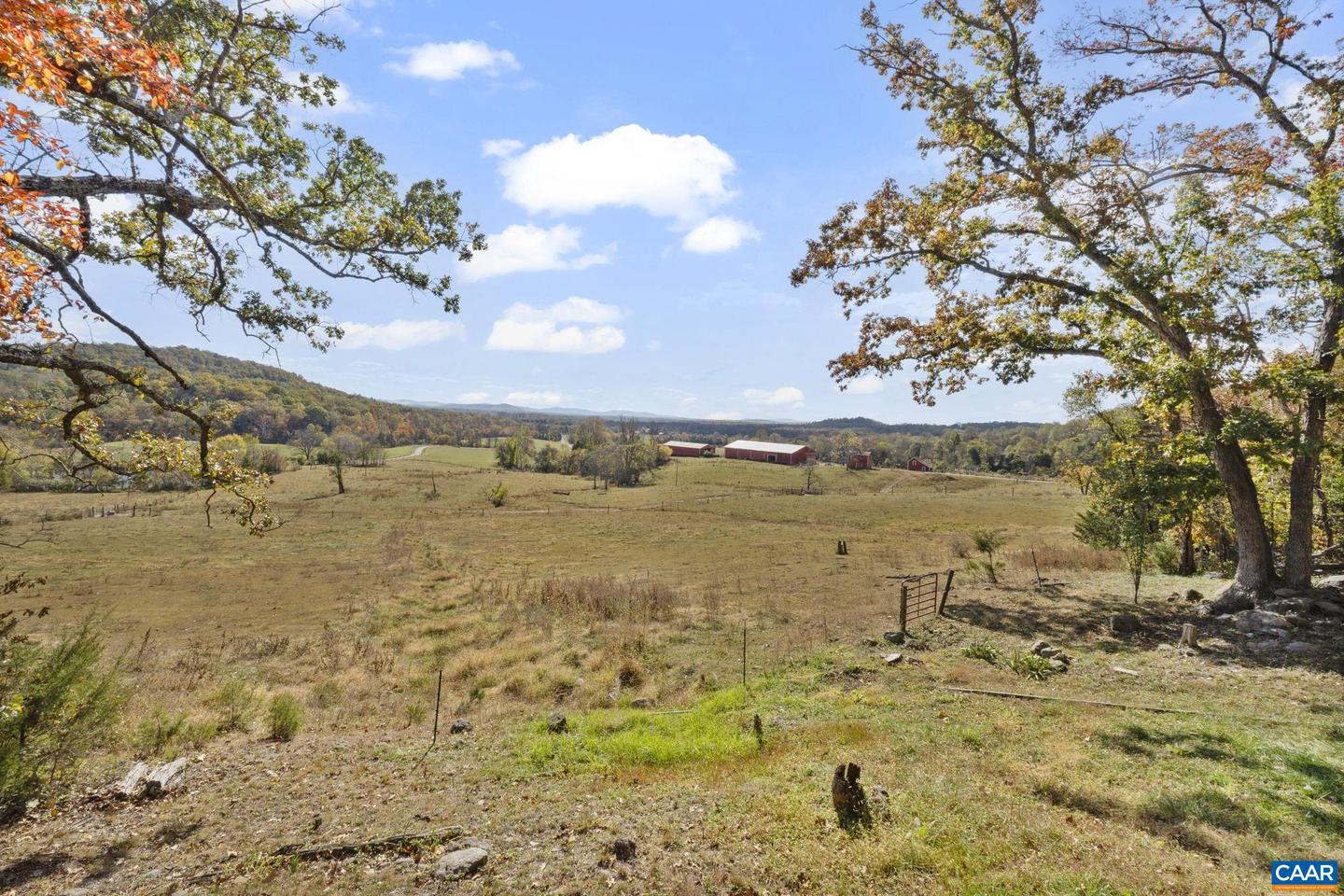 504 FARMVIEW RD, STANARDSVILLE, Virginia 22973, 3 Bedrooms Bedrooms, ,1 BathroomBathrooms,Residential,For sale,504 FARMVIEW RD,670488 MLS # 670488 504 FARMVIEW RD, STANARDSVILLE, Virginia 22973, 3 Bedrooms Bedrooms, ,1 BathroomBathrooms,Residential,For sale,504 FARMVIEW RD,670488 MLS # 670488