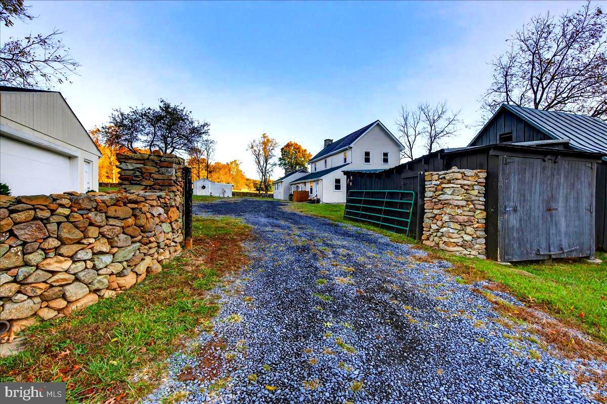 290 RILEY HOLLOW RD, HUNTLY, Virginia 22640, 3 Bedrooms Bedrooms, ,3 BathroomsBathrooms,Farm,For sale,290 RILEY HOLLOW RD,VARP2002364 MLS # VARP2002364 290 RILEY HOLLOW RD, HUNTLY, Virginia 22640, 3 Bedrooms Bedrooms, ,3 BathroomsBathrooms,Farm,For sale,290 RILEY HOLLOW RD,VARP2002364 MLS # VARP2002364