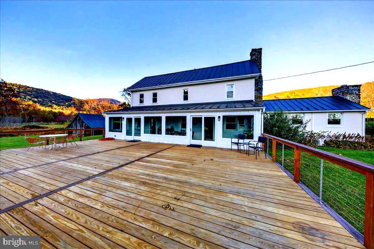 290 RILEY HOLLOW RD, HUNTLY, Virginia 22640, 3 Bedrooms Bedrooms, ,3 BathroomsBathrooms,Farm,For sale,290 RILEY HOLLOW RD,VARP2002364 MLS # VARP2002364 290 RILEY HOLLOW RD, HUNTLY, Virginia 22640, 3 Bedrooms Bedrooms, ,3 BathroomsBathrooms,Farm,For sale,290 RILEY HOLLOW RD,VARP2002364 MLS # VARP2002364