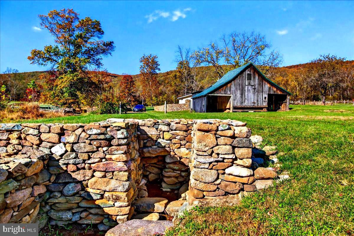 290 RILEY HOLLOW RD, HUNTLY, Virginia 22640, 3 Bedrooms Bedrooms, ,3 BathroomsBathrooms,Farm,For sale,290 RILEY HOLLOW RD,VARP2002364 MLS # VARP2002364 290 RILEY HOLLOW RD, HUNTLY, Virginia 22640, 3 Bedrooms Bedrooms, ,3 BathroomsBathrooms,Farm,For sale,290 RILEY HOLLOW RD,VARP2002364 MLS # VARP2002364
