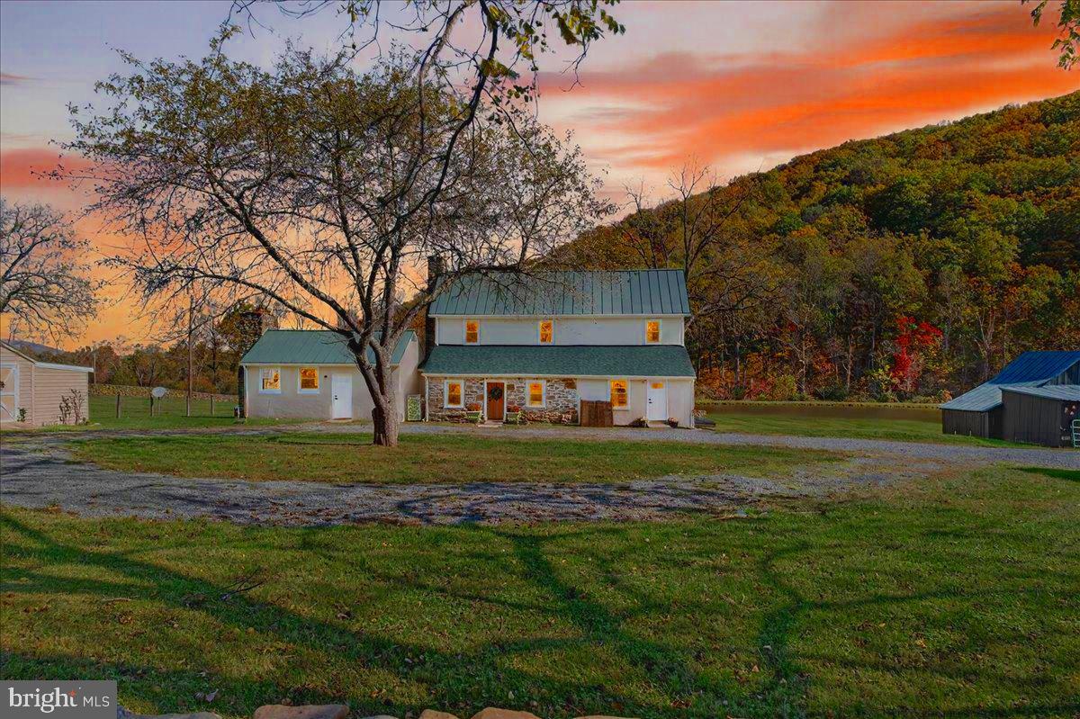 290 RILEY HOLLOW RD, HUNTLY, Virginia 22640, 3 Bedrooms Bedrooms, ,3 BathroomsBathrooms,Farm,For sale,290 RILEY HOLLOW RD,VARP2002364 MLS # VARP2002364 290 RILEY HOLLOW RD, HUNTLY, Virginia 22640, 3 Bedrooms Bedrooms, ,3 BathroomsBathrooms,Farm,For sale,290 RILEY HOLLOW RD,VARP2002364 MLS # VARP2002364