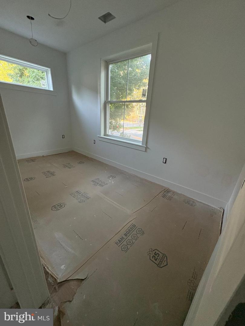 1006 SHEPHERD ST NE, WASHINGTON, District Of Columbia 20017, 6 Bedrooms Bedrooms, 10 Rooms Rooms,4 BathroomsBathrooms,Residential,For sale,1006 SHEPHERD ST NE,DCDC2175484 MLS # DCDC2175484