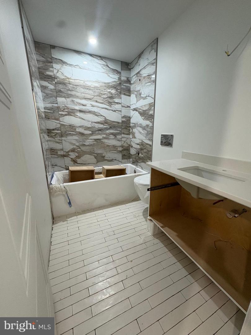 1006 SHEPHERD ST NE, WASHINGTON, District Of Columbia 20017, 6 Bedrooms Bedrooms, 10 Rooms Rooms,4 BathroomsBathrooms,Residential,For sale,1006 SHEPHERD ST NE,DCDC2175484 MLS # DCDC2175484