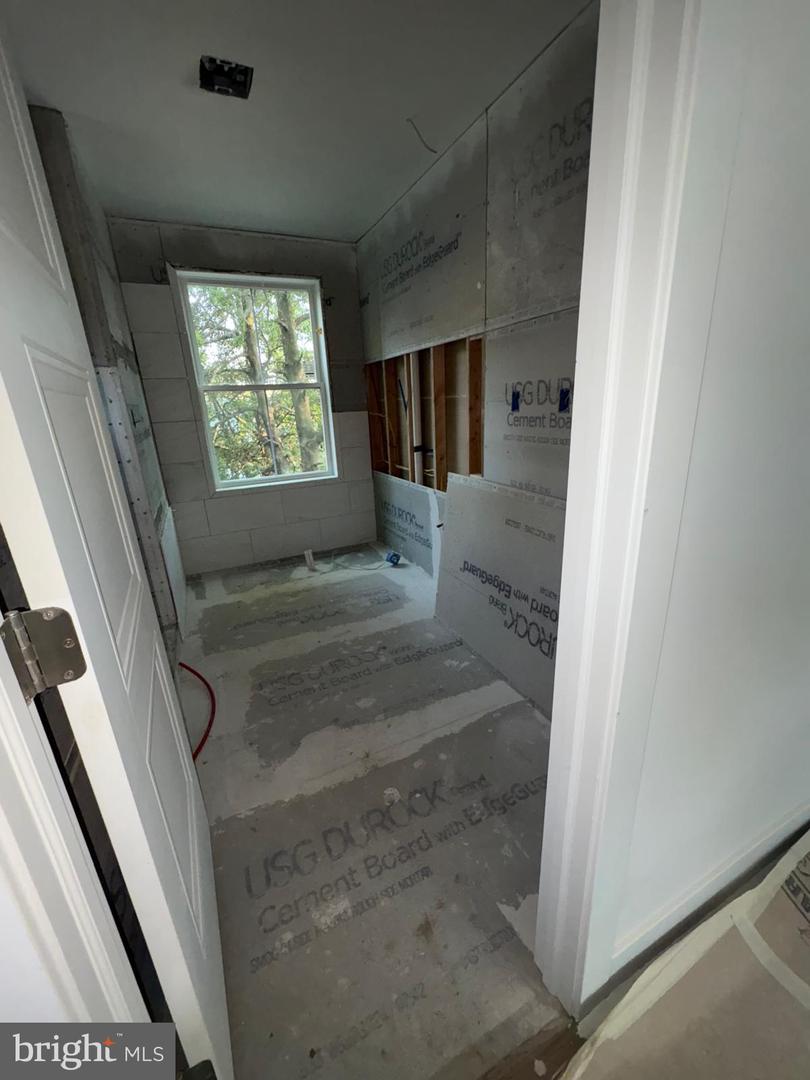 1006 SHEPHERD ST NE, WASHINGTON, District Of Columbia 20017, 6 Bedrooms Bedrooms, 10 Rooms Rooms,4 BathroomsBathrooms,Residential,For sale,1006 SHEPHERD ST NE,DCDC2175484 MLS # DCDC2175484