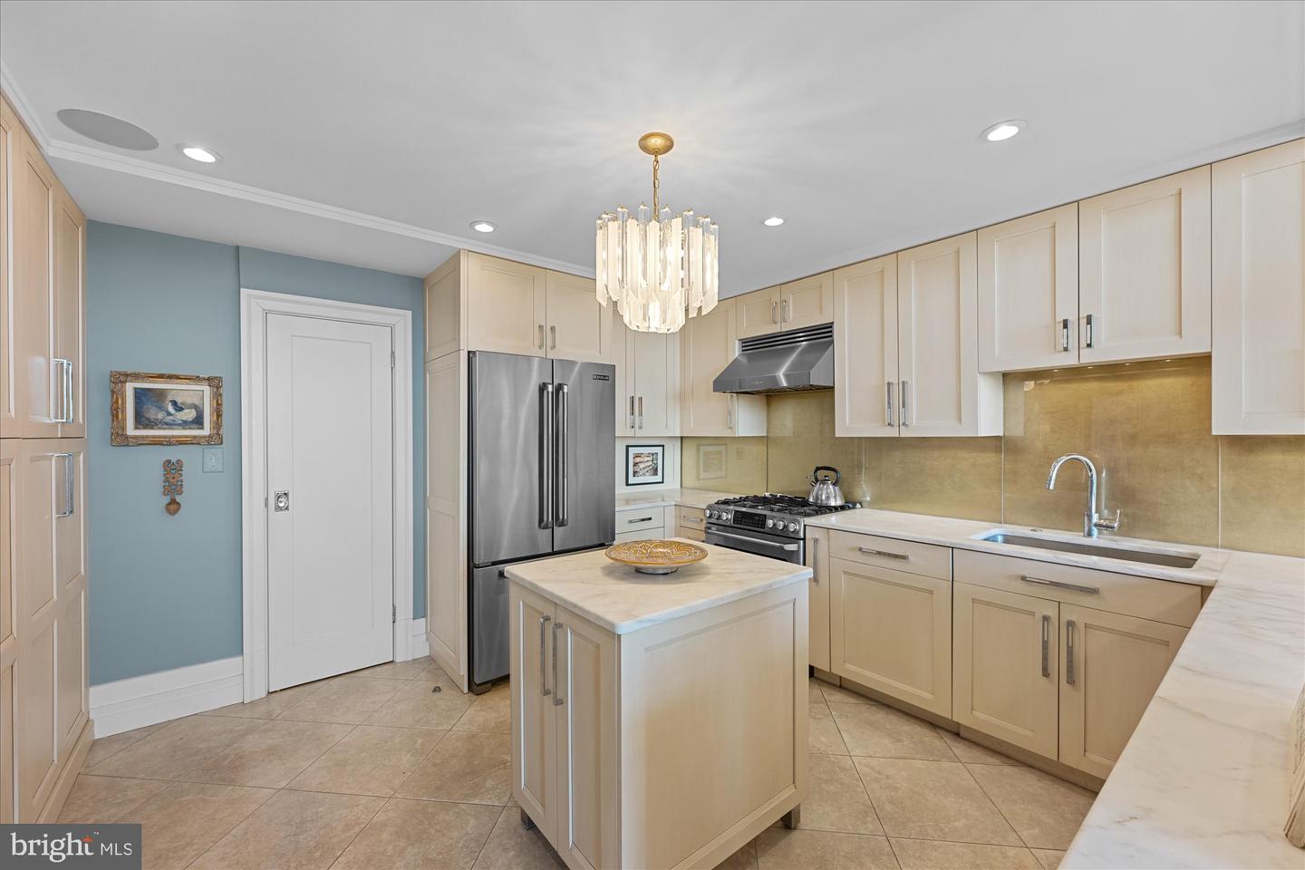 1200 N NASH ST #838, ARLINGTON, Virginia 22209, 2 Bedrooms Bedrooms, ,2 BathroomsBathrooms,Residential,For sale,1200 N NASH ST #838,VAAR2053112 MLS # VAAR2053112 1200 N NASH ST #838, ARLINGTON, Virginia 22209, 2 Bedrooms Bedrooms, ,2 BathroomsBathrooms,Residential,For sale,1200 N NASH ST #838,VAAR2053112 MLS # VAAR2053112