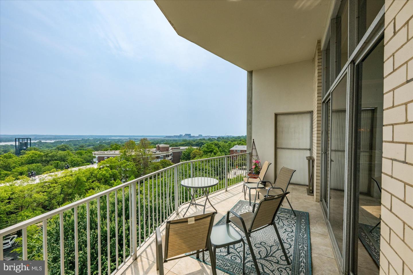 1200 N NASH ST #838, ARLINGTON, Virginia 22209, 2 Bedrooms Bedrooms, ,2 BathroomsBathrooms,Residential,For sale,1200 N NASH ST #838,VAAR2053112 MLS # VAAR2053112 1200 N NASH ST #838, ARLINGTON, Virginia 22209, 2 Bedrooms Bedrooms, ,2 BathroomsBathrooms,Residential,For sale,1200 N NASH ST #838,VAAR2053112 MLS # VAAR2053112