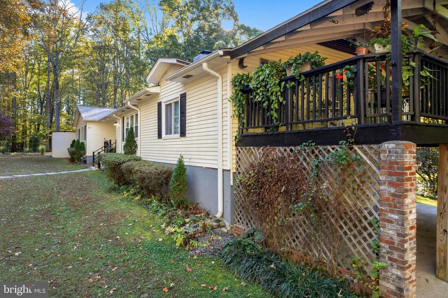 141 MEADOWS RD, FREDERICKSBURG, Virginia 22406, 5 Bedrooms Bedrooms, ,3 BathroomsBathrooms,Residential,For sale,141 MEADOWS RD,VAST2038718 MLS # VAST2038718 141 MEADOWS RD, FREDERICKSBURG, Virginia 22406, 5 Bedrooms Bedrooms, ,3 BathroomsBathrooms,Residential,For sale,141 MEADOWS RD,VAST2038718 MLS # VAST2038718