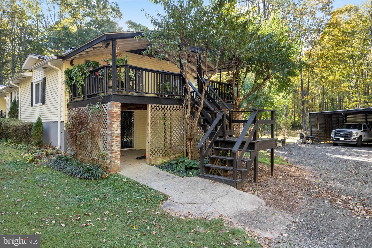 141 MEADOWS RD, FREDERICKSBURG, Virginia 22406, 5 Bedrooms Bedrooms, ,3 BathroomsBathrooms,Residential,For sale,141 MEADOWS RD,VAST2038718 MLS # VAST2038718 141 MEADOWS RD, FREDERICKSBURG, Virginia 22406, 5 Bedrooms Bedrooms, ,3 BathroomsBathrooms,Residential,For sale,141 MEADOWS RD,VAST2038718 MLS # VAST2038718