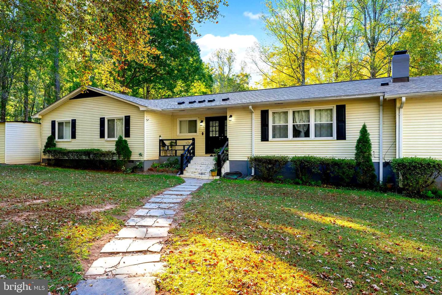 141 MEADOWS RD, FREDERICKSBURG, Virginia 22406, 5 Bedrooms Bedrooms, ,3 BathroomsBathrooms,Residential,For sale,141 MEADOWS RD,VAST2038718 MLS # VAST2038718 141 MEADOWS RD, FREDERICKSBURG, Virginia 22406, 5 Bedrooms Bedrooms, ,3 BathroomsBathrooms,Residential,For sale,141 MEADOWS RD,VAST2038718 MLS # VAST2038718