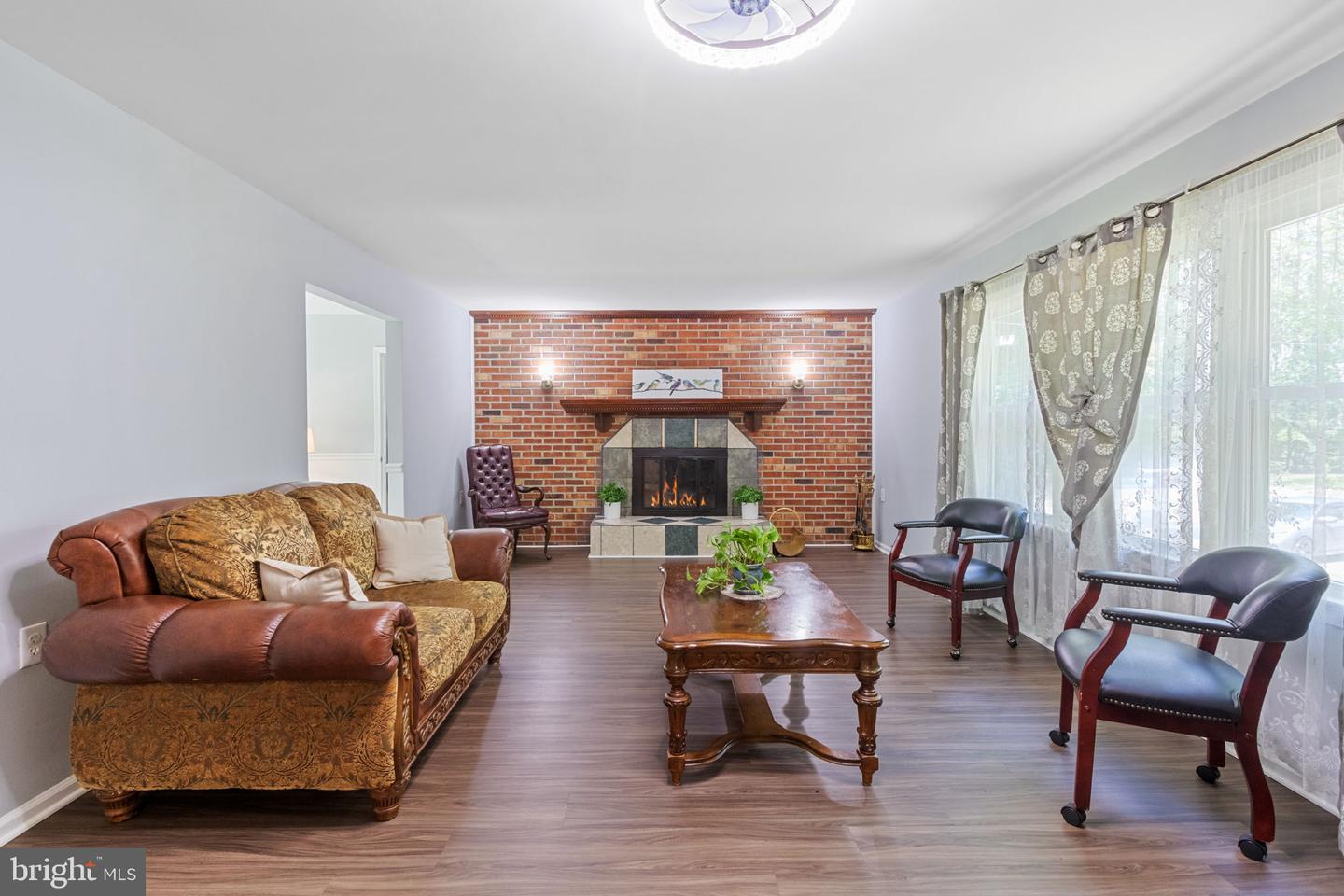 141 MEADOWS RD, FREDERICKSBURG, Virginia 22406, 5 Bedrooms Bedrooms, ,3 BathroomsBathrooms,Residential,For sale,141 MEADOWS RD,VAST2038718 MLS # VAST2038718 141 MEADOWS RD, FREDERICKSBURG, Virginia 22406, 5 Bedrooms Bedrooms, ,3 BathroomsBathrooms,Residential,For sale,141 MEADOWS RD,VAST2038718 MLS # VAST2038718