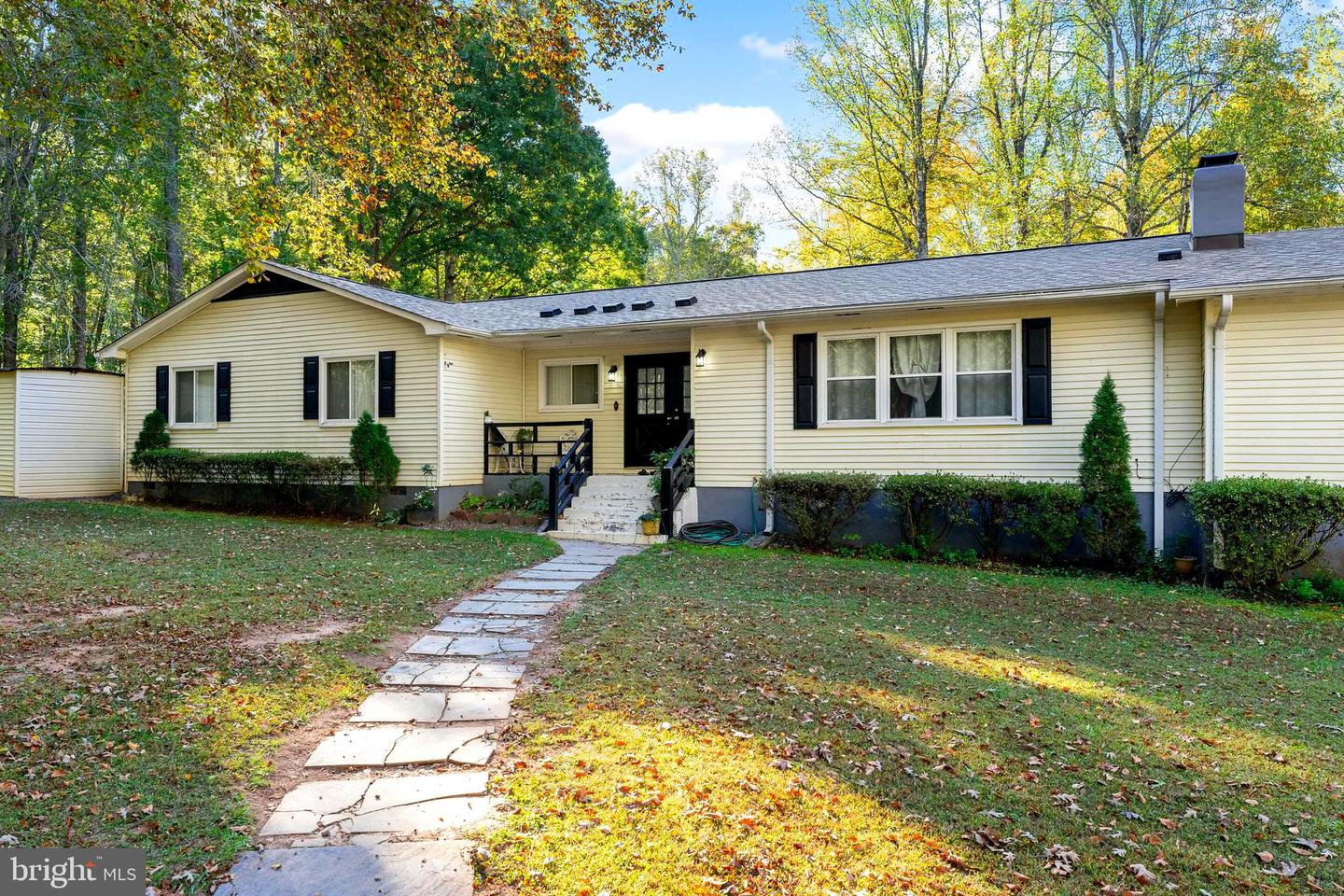 141 MEADOWS RD, FREDERICKSBURG, Virginia 22406, 5 Bedrooms Bedrooms, ,3 BathroomsBathrooms,Residential,For sale,141 MEADOWS RD,VAST2038718 MLS # VAST2038718 141 MEADOWS RD, FREDERICKSBURG, Virginia 22406, 5 Bedrooms Bedrooms, ,3 BathroomsBathrooms,Residential,For sale,141 MEADOWS RD,VAST2038718 MLS # VAST2038718