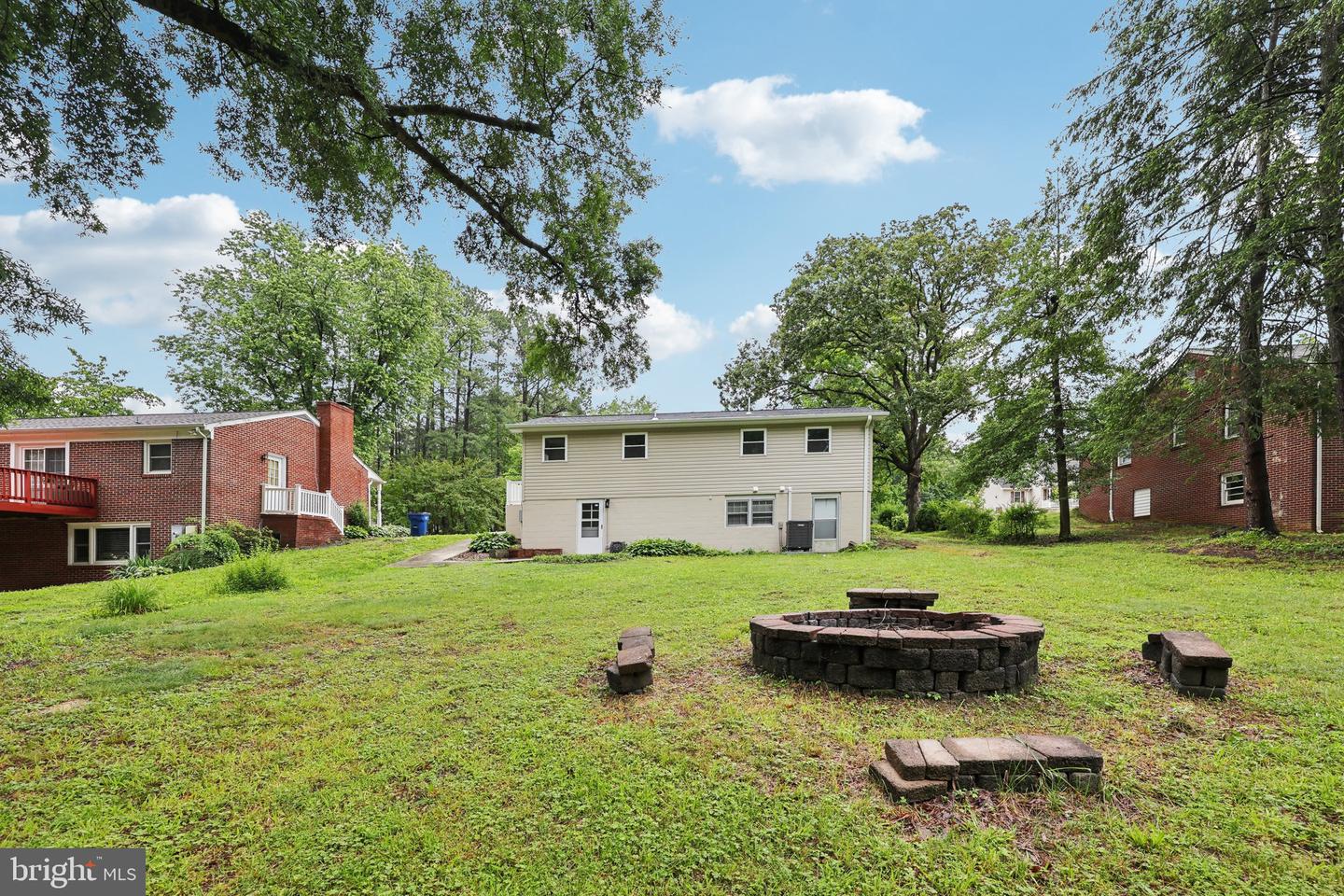 945 FICKLEN RD, FREDERICKSBURG, Virginia 22405, 3 Bedrooms Bedrooms, ,2 BathroomsBathrooms,Residential,For sale,945 FICKLEN RD,VAST2039164 MLS # VAST2039164