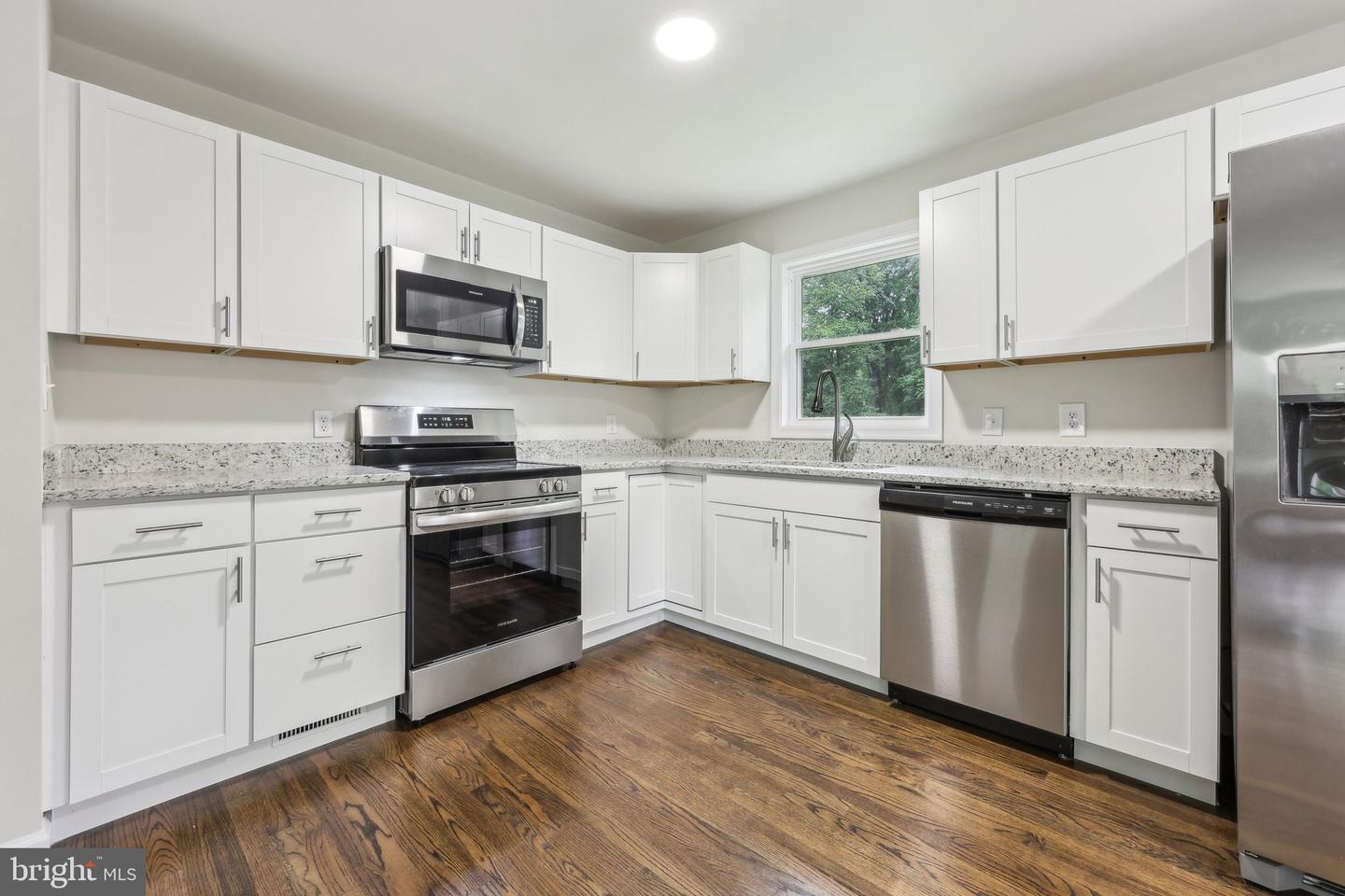 945 FICKLEN RD, FREDERICKSBURG, Virginia 22405, 3 Bedrooms Bedrooms, ,2 BathroomsBathrooms,Residential,For sale,945 FICKLEN RD,VAST2039164 MLS # VAST2039164