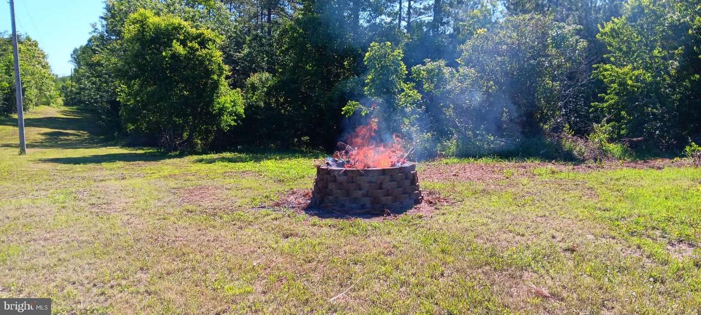 300 GRIZZLY, APPOMATTOX, Virginia 24522, ,Land,For sale,300 GRIZZLY,VAAV2000042 MLS # VAAV2000042 300 GRIZZLY, APPOMATTOX, Virginia 24522, ,Land,For sale,300 GRIZZLY,VAAV2000042 MLS # VAAV2000042