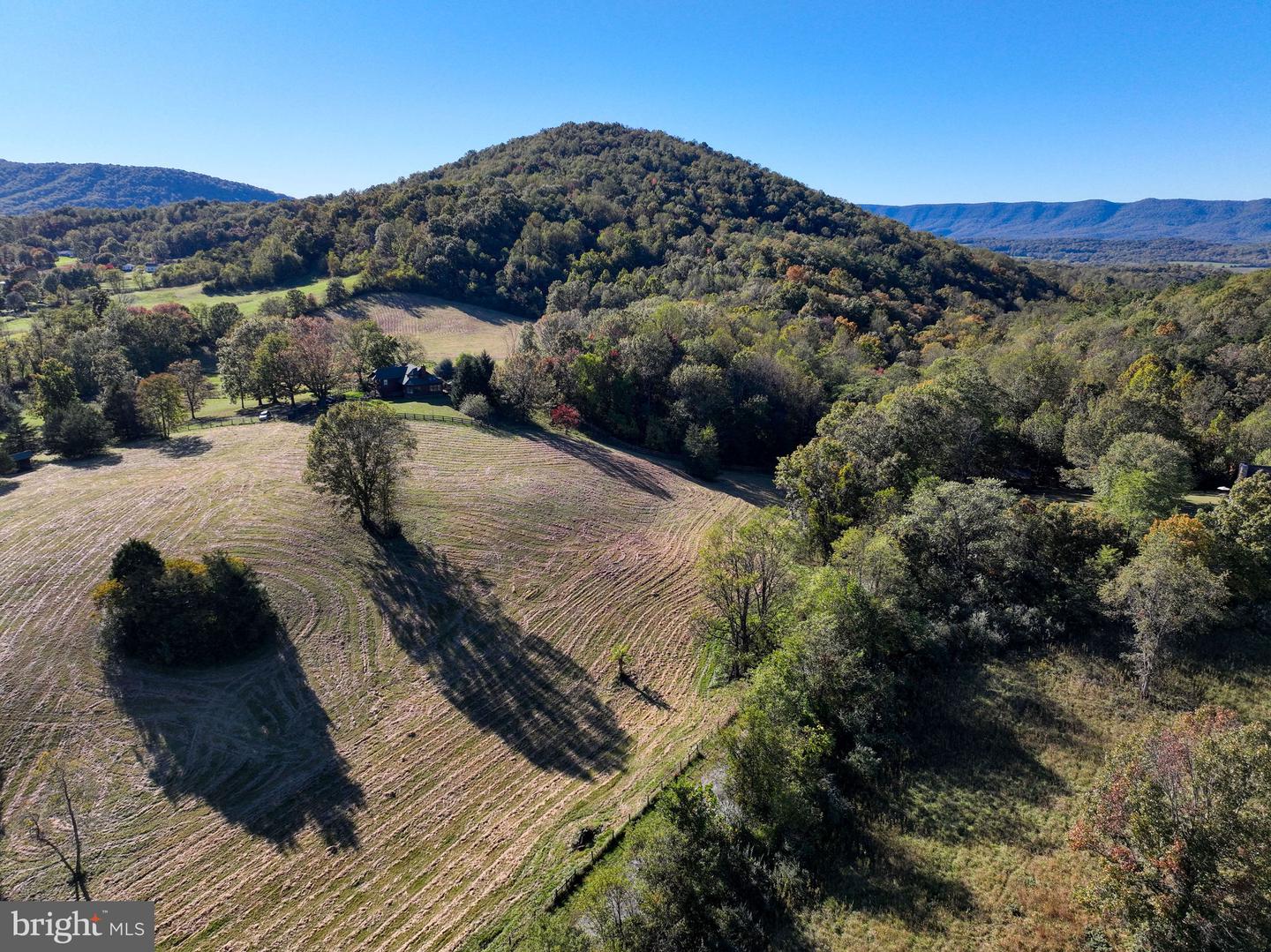 LOT 14 SEVEN OAKS DR, BENTONVILLE, Virginia 22610, ,Land,For sale,LOT 14 SEVEN OAKS DR,VAWR2012640 MLS # VAWR2012640