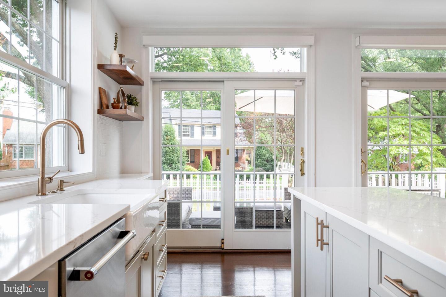 607 W VIEW TER, ALEXANDRIA, Virginia 22301, 4 Bedrooms Bedrooms, ,4 BathroomsBathrooms,Residential,For sale,607 W VIEW TER,VAAX2048652 MLS # VAAX2048652 607 W VIEW TER, ALEXANDRIA, Virginia 22301, 4 Bedrooms Bedrooms, ,4 BathroomsBathrooms,Residential,For sale,607 W VIEW TER,VAAX2048652 MLS # VAAX2048652