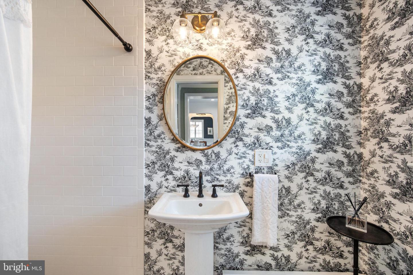 607 W VIEW TER, ALEXANDRIA, Virginia 22301, 4 Bedrooms Bedrooms, ,4 BathroomsBathrooms,Residential,For sale,607 W VIEW TER,VAAX2048652 MLS # VAAX2048652 607 W VIEW TER, ALEXANDRIA, Virginia 22301, 4 Bedrooms Bedrooms, ,4 BathroomsBathrooms,Residential,For sale,607 W VIEW TER,VAAX2048652 MLS # VAAX2048652