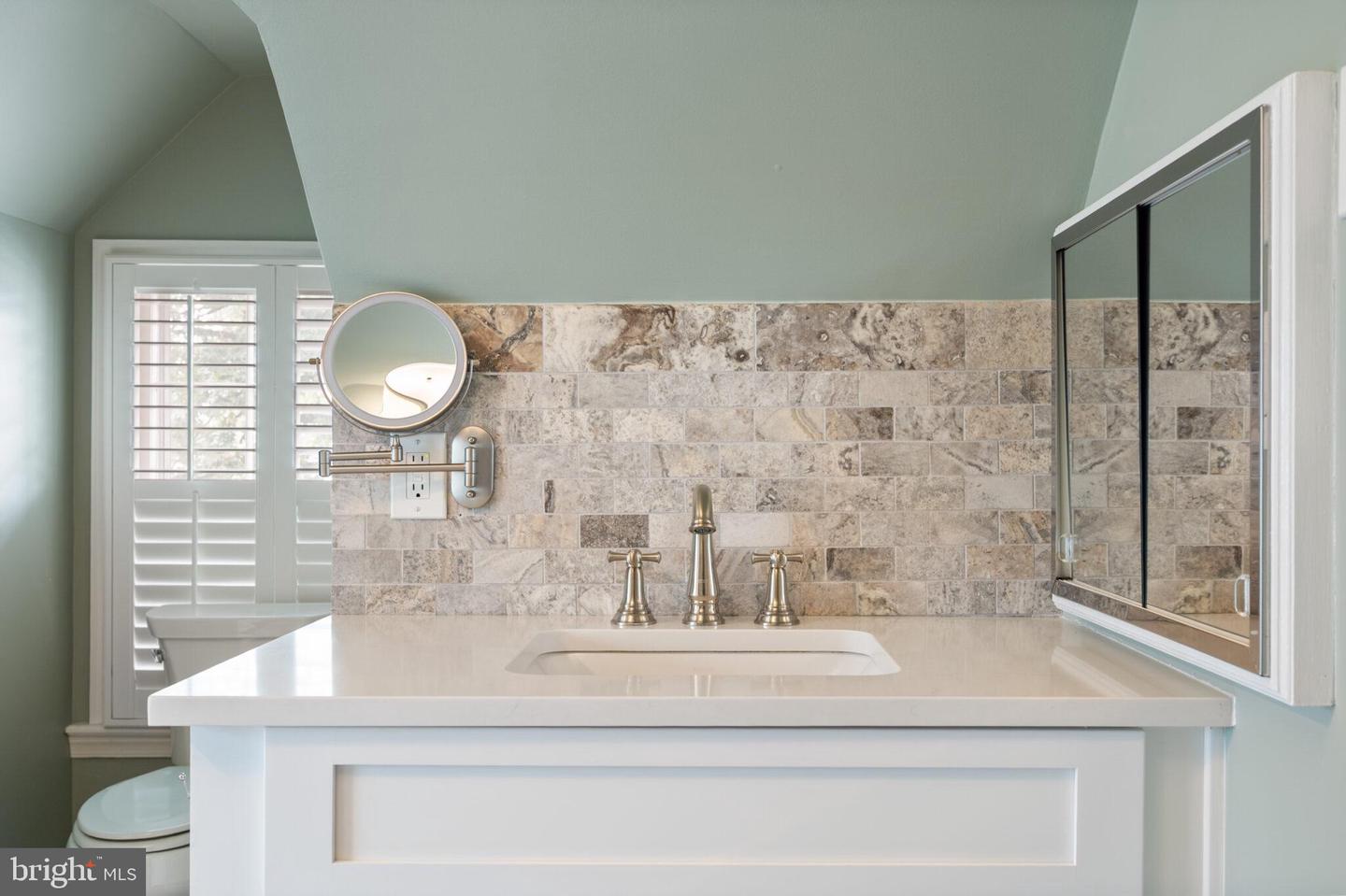 607 W VIEW TER, ALEXANDRIA, Virginia 22301, 4 Bedrooms Bedrooms, ,4 BathroomsBathrooms,Residential,For sale,607 W VIEW TER,VAAX2048652 MLS # VAAX2048652 607 W VIEW TER, ALEXANDRIA, Virginia 22301, 4 Bedrooms Bedrooms, ,4 BathroomsBathrooms,Residential,For sale,607 W VIEW TER,VAAX2048652 MLS # VAAX2048652