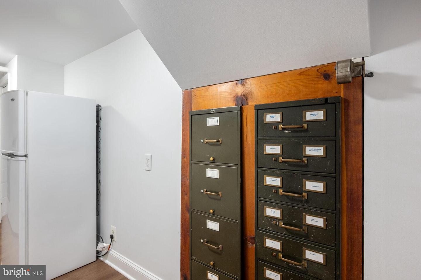 607 W VIEW TER, ALEXANDRIA, Virginia 22301, 4 Bedrooms Bedrooms, ,4 BathroomsBathrooms,Residential,For sale,607 W VIEW TER,VAAX2048652 MLS # VAAX2048652 607 W VIEW TER, ALEXANDRIA, Virginia 22301, 4 Bedrooms Bedrooms, ,4 BathroomsBathrooms,Residential,For sale,607 W VIEW TER,VAAX2048652 MLS # VAAX2048652