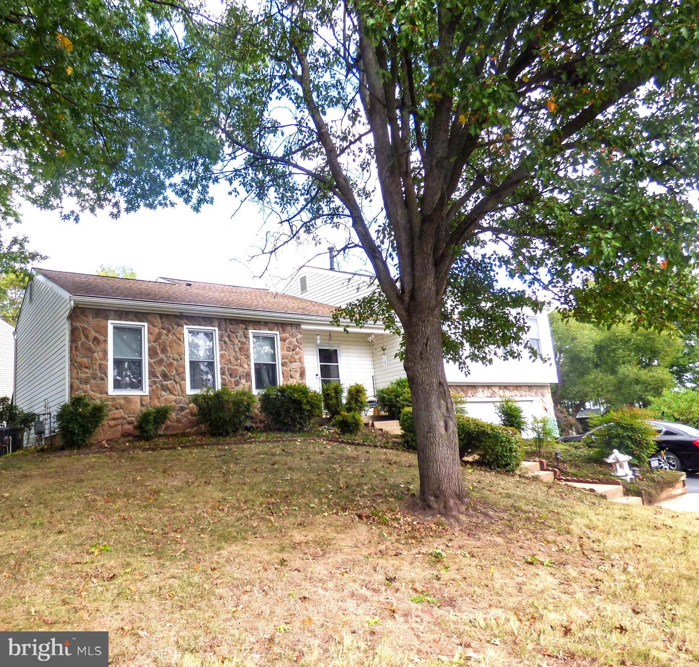 5515 BELLE POND DR, CENTREVILLE, Virginia 20120, 5 Bedrooms Bedrooms, 15 Rooms Rooms,3 BathroomsBathrooms,Residential,For sale,5515 BELLE POND DR,VAFX2265178 MLS # VAFX2265178 5515 BELLE POND DR, CENTREVILLE, Virginia 20120, 5 Bedrooms Bedrooms, 15 Rooms Rooms,3 BathroomsBathrooms,Residential,For sale,5515 BELLE POND DR,VAFX2265178 MLS # VAFX2265178