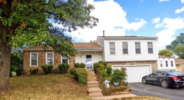 5515 BELLE POND DR, CENTREVILLE, Virginia 20120, 5 Bedrooms Bedrooms, 15 Rooms Rooms,3 BathroomsBathrooms,Residential,For sale,5515 BELLE POND DR,VAFX2265178 MLS # VAFX2265178