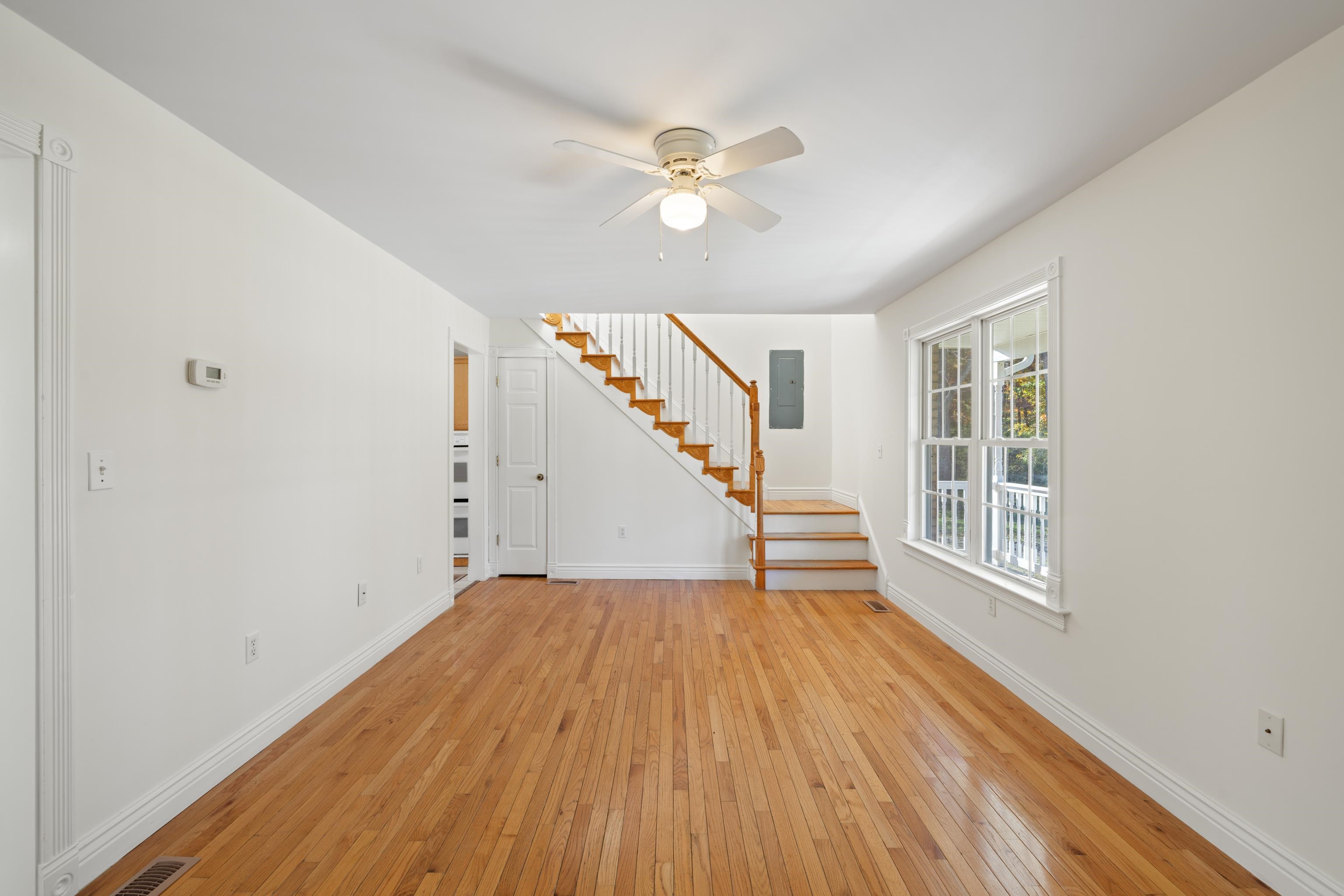 57 THOMAS DR, LYNDHURST, Virginia 22952, 5 Bedrooms Bedrooms, ,2 BathroomsBathrooms,Residential,57 THOMAS DR,670495 MLS # 670495 57 THOMAS DR, LYNDHURST, Virginia 22952, 5 Bedrooms Bedrooms, ,2 BathroomsBathrooms,Residential,57 THOMAS DR,670495 MLS # 670495