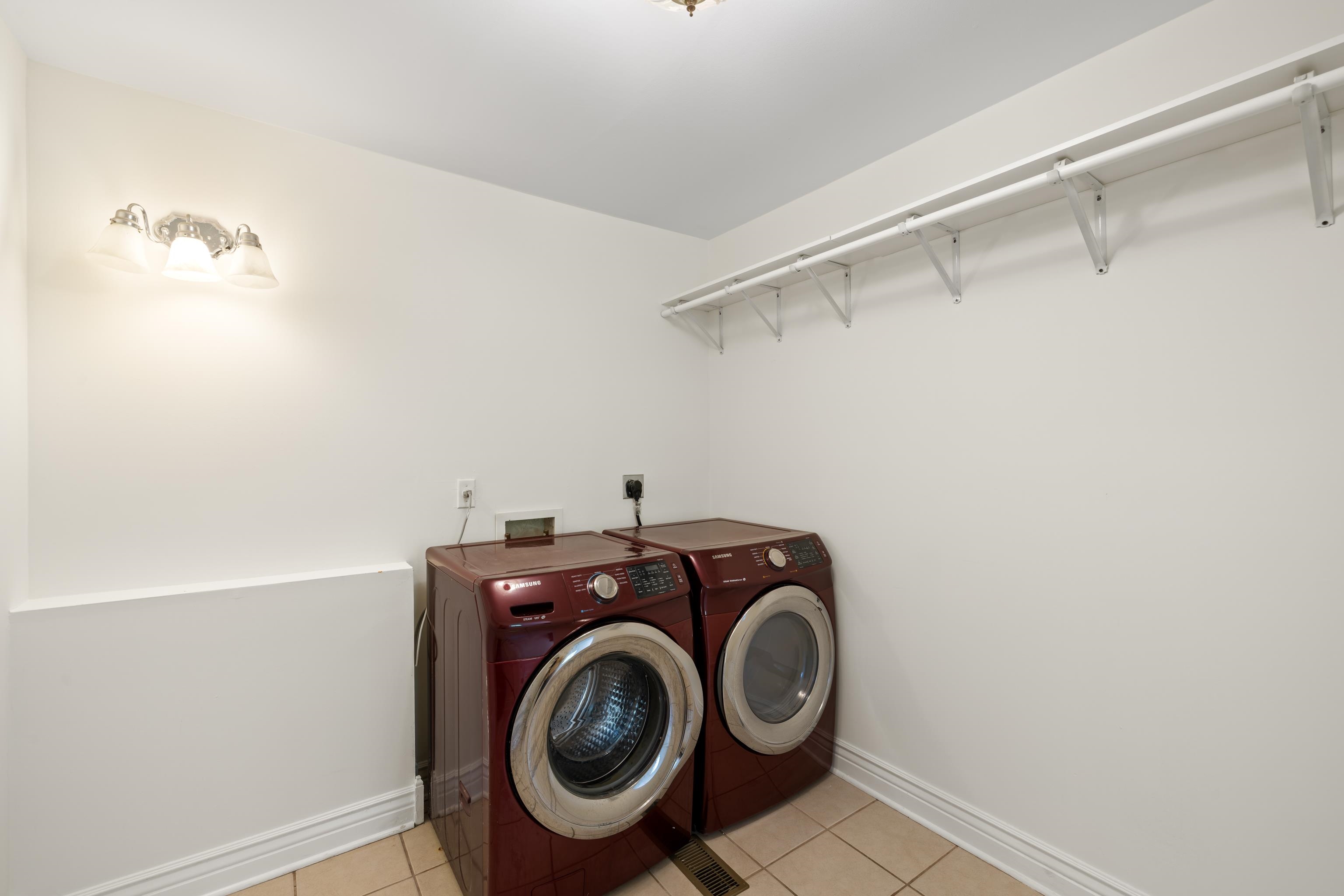 57 THOMAS DR, LYNDHURST, Virginia 22952, 5 Bedrooms Bedrooms, ,2 BathroomsBathrooms,Residential,57 THOMAS DR,670495 MLS # 670495 57 THOMAS DR, LYNDHURST, Virginia 22952, 5 Bedrooms Bedrooms, ,2 BathroomsBathrooms,Residential,57 THOMAS DR,670495 MLS # 670495