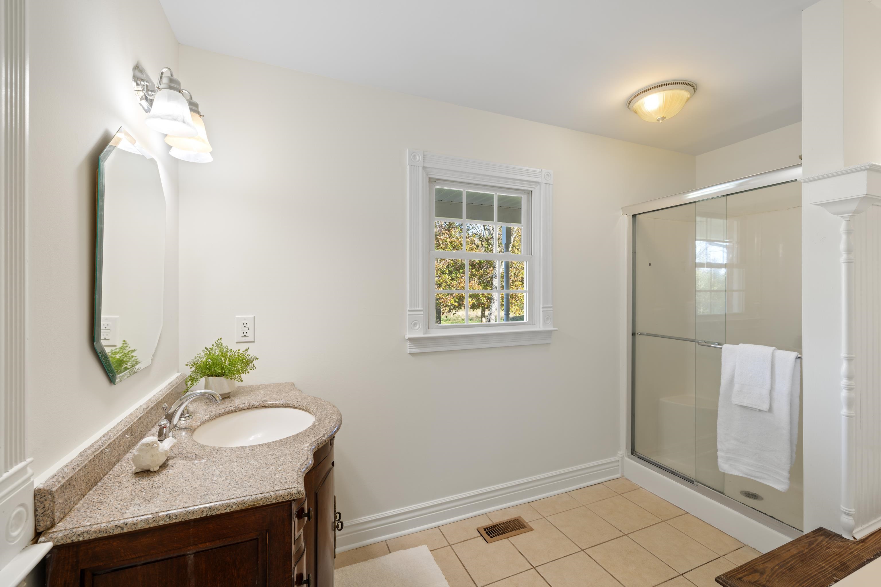 57 THOMAS DR, LYNDHURST, Virginia 22952, 5 Bedrooms Bedrooms, ,2 BathroomsBathrooms,Residential,57 THOMAS DR,670495 MLS # 670495 57 THOMAS DR, LYNDHURST, Virginia 22952, 5 Bedrooms Bedrooms, ,2 BathroomsBathrooms,Residential,57 THOMAS DR,670495 MLS # 670495