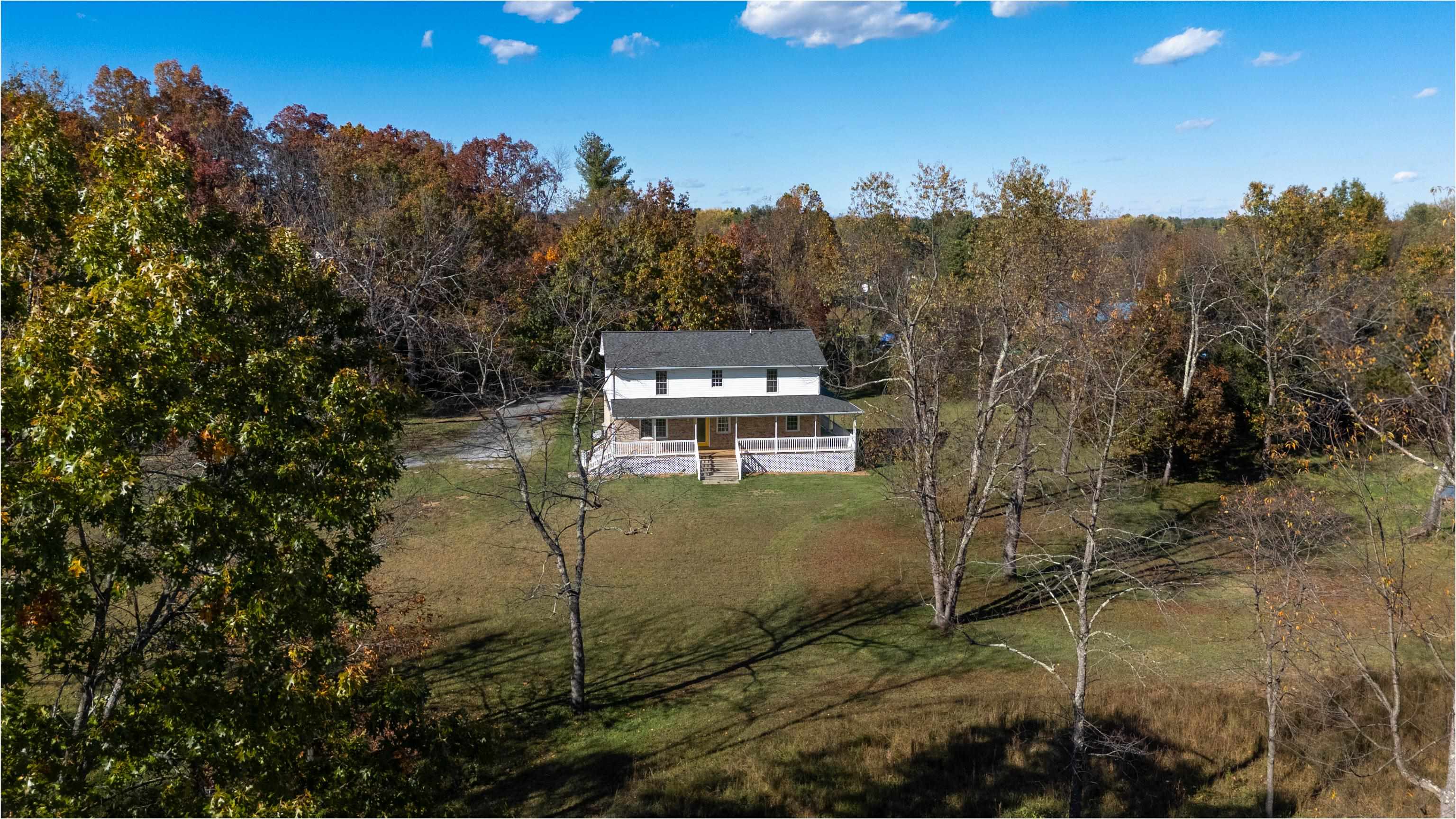 57 THOMAS DR, LYNDHURST, Virginia 22952, 5 Bedrooms Bedrooms, ,2 BathroomsBathrooms,Residential,57 THOMAS DR,670495 MLS # 670495 57 THOMAS DR, LYNDHURST, Virginia 22952, 5 Bedrooms Bedrooms, ,2 BathroomsBathrooms,Residential,57 THOMAS DR,670495 MLS # 670495