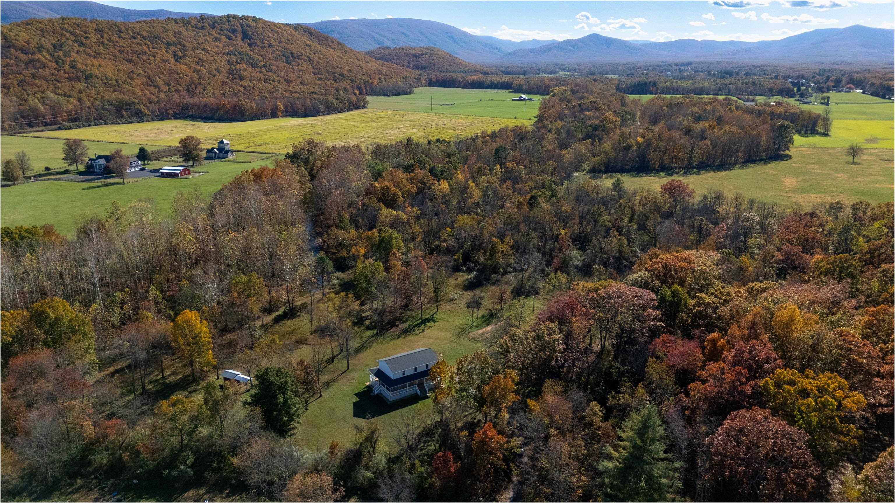 57 THOMAS DR, LYNDHURST, Virginia 22952, 5 Bedrooms Bedrooms, ,2 BathroomsBathrooms,Residential,57 THOMAS DR,670495 MLS # 670495 57 THOMAS DR, LYNDHURST, Virginia 22952, 5 Bedrooms Bedrooms, ,2 BathroomsBathrooms,Residential,57 THOMAS DR,670495 MLS # 670495