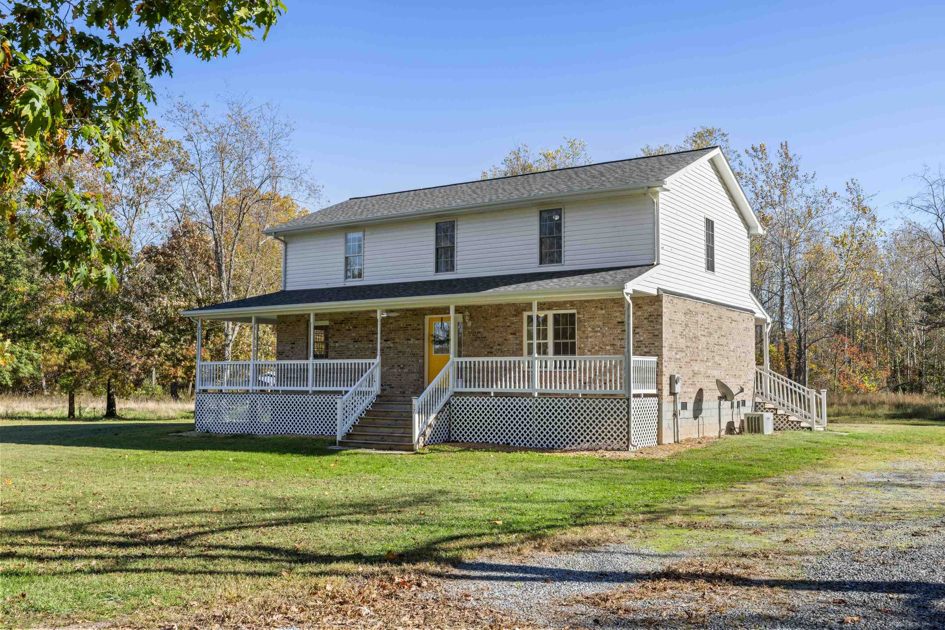 57 THOMAS DR, LYNDHURST, Virginia 22952, 5 Bedrooms Bedrooms, ,2 BathroomsBathrooms,Residential,57 THOMAS DR,670495 MLS # 670495 57 THOMAS DR, LYNDHURST, Virginia 22952, 5 Bedrooms Bedrooms, ,2 BathroomsBathrooms,Residential,57 THOMAS DR,670495 MLS # 670495