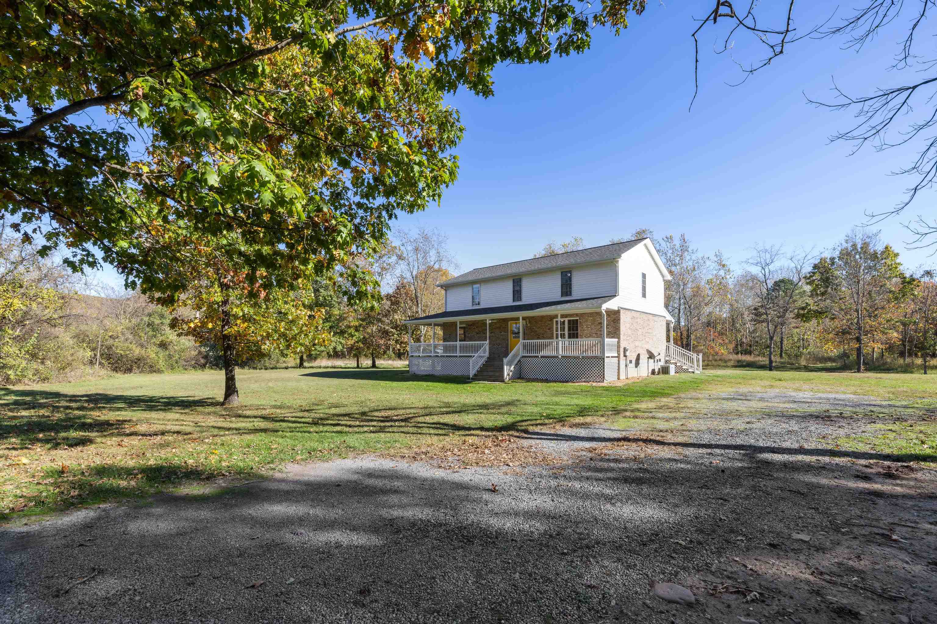 57 THOMAS DR, LYNDHURST, Virginia 22952, 5 Bedrooms Bedrooms, ,2 BathroomsBathrooms,Residential,57 THOMAS DR,670495 MLS # 670495 57 THOMAS DR, LYNDHURST, Virginia 22952, 5 Bedrooms Bedrooms, ,2 BathroomsBathrooms,Residential,57 THOMAS DR,670495 MLS # 670495