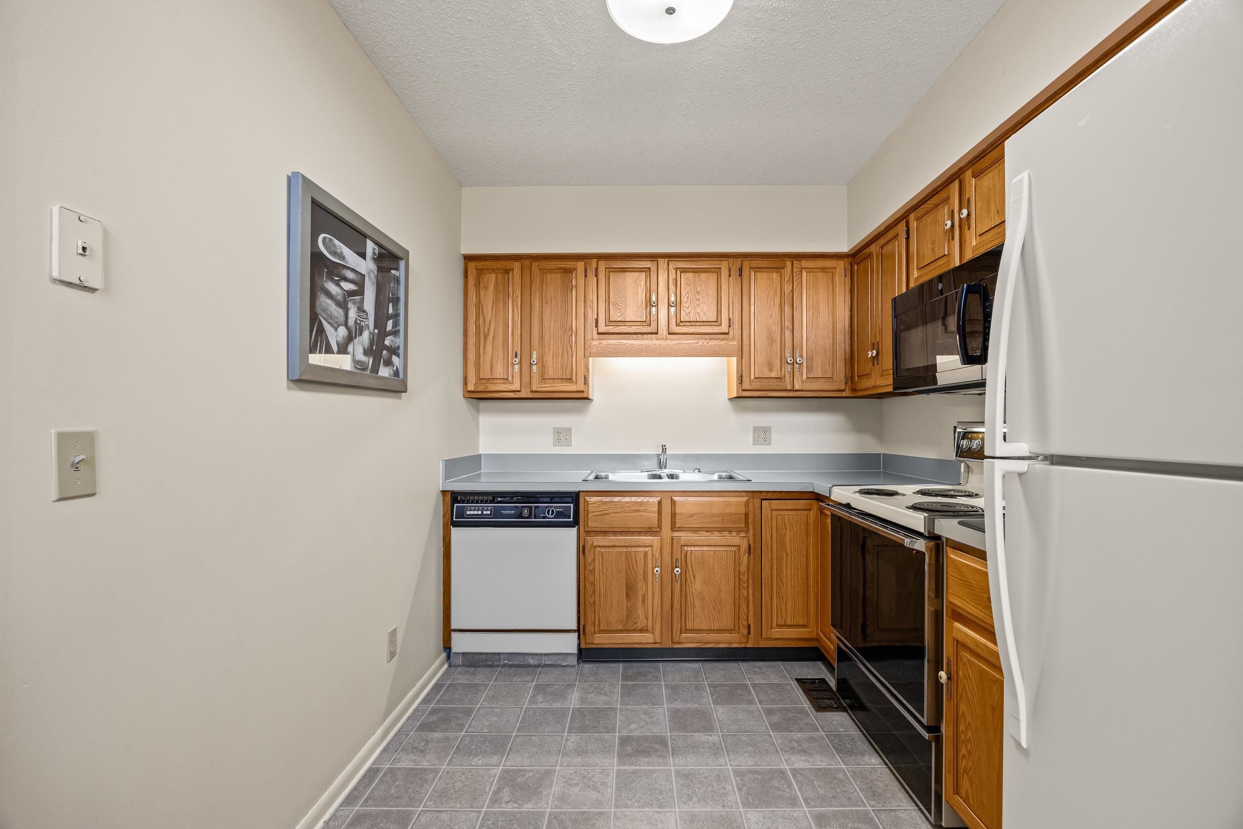 1093 ROSEDALE DR, ROCKINGHAM, Virginia 22801, 2 Bedrooms Bedrooms, ,1 BathroomBathrooms,Residential,1093 ROSEDALE DR,670503 MLS # 670503 1093 ROSEDALE DR, ROCKINGHAM, Virginia 22801, 2 Bedrooms Bedrooms, ,1 BathroomBathrooms,Residential,1093 ROSEDALE DR,670503 MLS # 670503