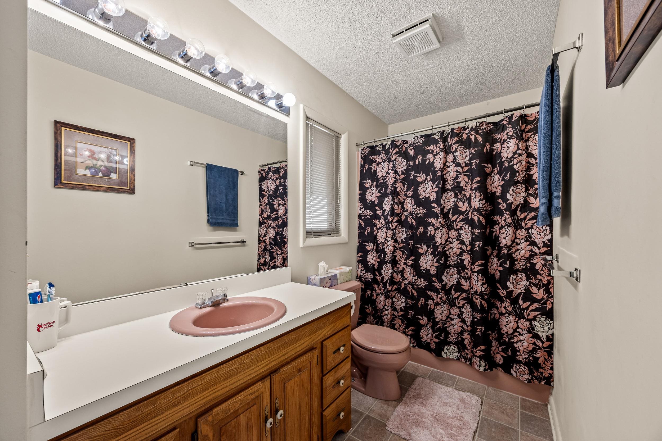 1093 ROSEDALE DR, ROCKINGHAM, Virginia 22801, 2 Bedrooms Bedrooms, ,1 BathroomBathrooms,Residential,1093 ROSEDALE DR,670503 MLS # 670503 1093 ROSEDALE DR, ROCKINGHAM, Virginia 22801, 2 Bedrooms Bedrooms, ,1 BathroomBathrooms,Residential,1093 ROSEDALE DR,670503 MLS # 670503