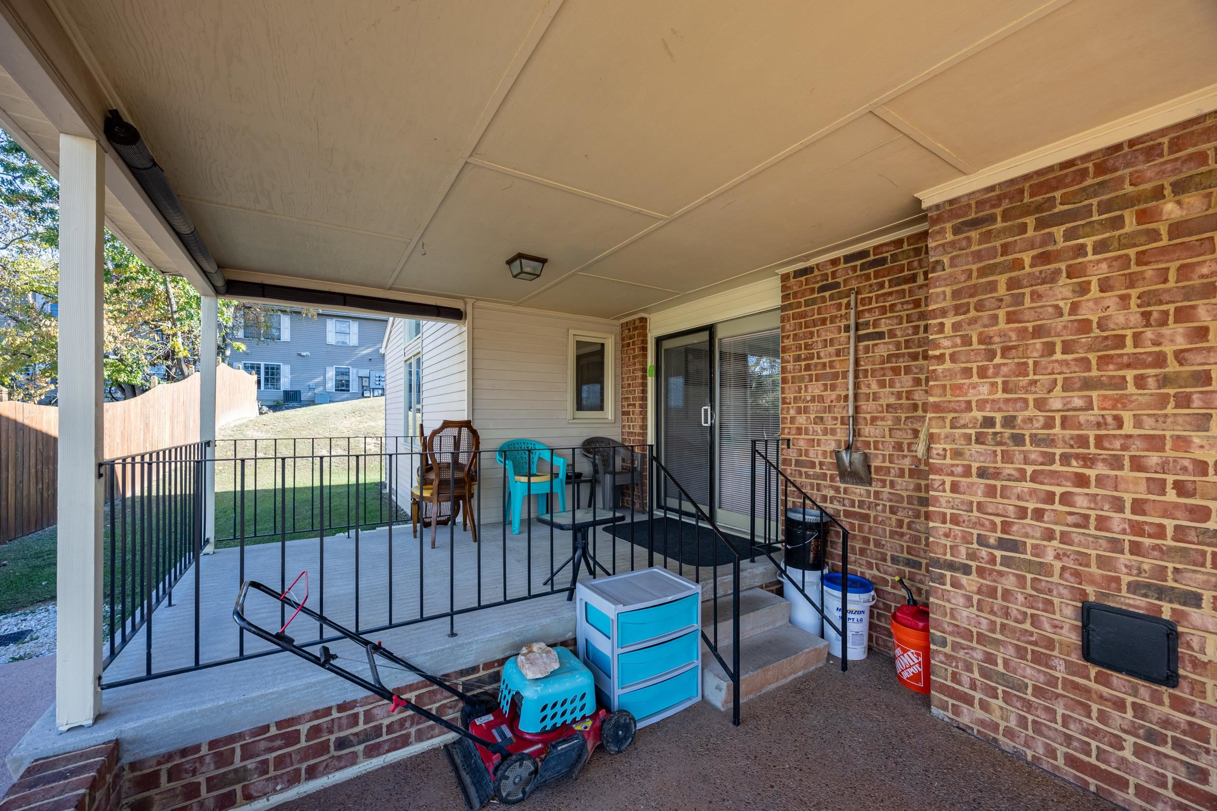 1093 ROSEDALE DR, ROCKINGHAM, Virginia 22801, 2 Bedrooms Bedrooms, ,1 BathroomBathrooms,Residential,1093 ROSEDALE DR,670503 MLS # 670503 1093 ROSEDALE DR, ROCKINGHAM, Virginia 22801, 2 Bedrooms Bedrooms, ,1 BathroomBathrooms,Residential,1093 ROSEDALE DR,670503 MLS # 670503