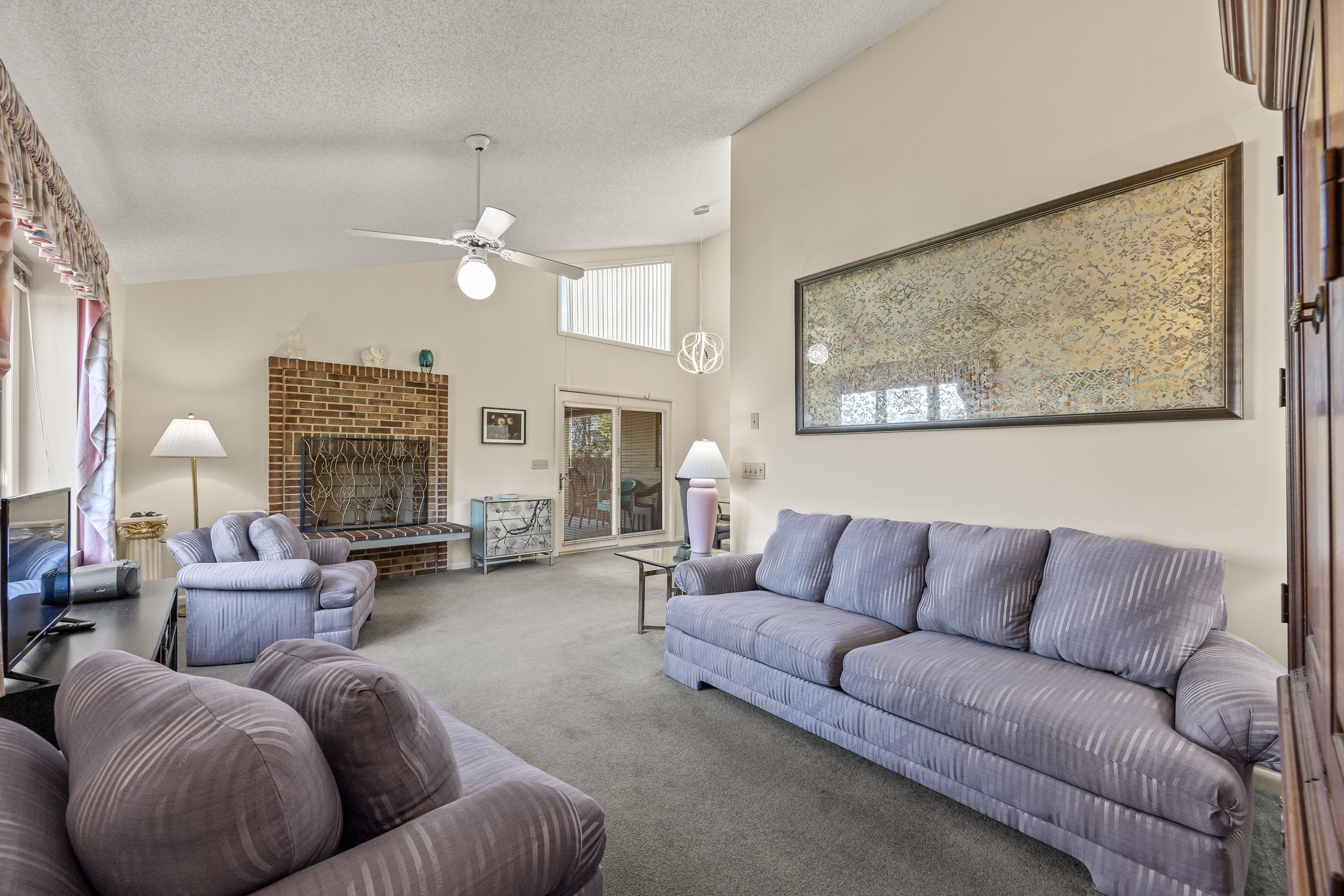 1093 ROSEDALE DR, ROCKINGHAM, Virginia 22801, 2 Bedrooms Bedrooms, ,1 BathroomBathrooms,Residential,1093 ROSEDALE DR,670503 MLS # 670503 1093 ROSEDALE DR, ROCKINGHAM, Virginia 22801, 2 Bedrooms Bedrooms, ,1 BathroomBathrooms,Residential,1093 ROSEDALE DR,670503 MLS # 670503