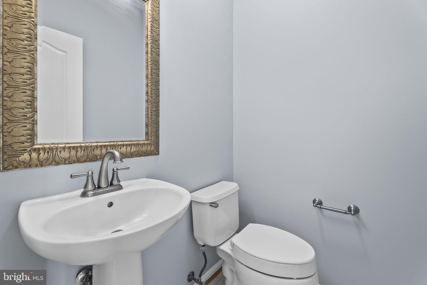 12917 WOOD CRESCENT CIR, HERNDON, Virginia 20171, 3 Bedrooms Bedrooms, ,3 BathroomsBathrooms,Residential,For sale,12917 WOOD CRESCENT CIR,VAFX2266490 MLS # VAFX2266490 12917 WOOD CRESCENT CIR, HERNDON, Virginia 20171, 3 Bedrooms Bedrooms, ,3 BathroomsBathrooms,Residential,For sale,12917 WOOD CRESCENT CIR,VAFX2266490 MLS # VAFX2266490