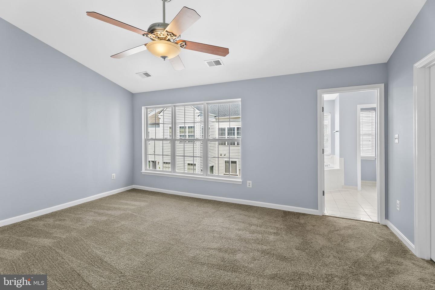 12917 WOOD CRESCENT CIR, HERNDON, Virginia 20171, 3 Bedrooms Bedrooms, ,3 BathroomsBathrooms,Residential,For sale,12917 WOOD CRESCENT CIR,VAFX2266490 MLS # VAFX2266490 12917 WOOD CRESCENT CIR, HERNDON, Virginia 20171, 3 Bedrooms Bedrooms, ,3 BathroomsBathrooms,Residential,For sale,12917 WOOD CRESCENT CIR,VAFX2266490 MLS # VAFX2266490